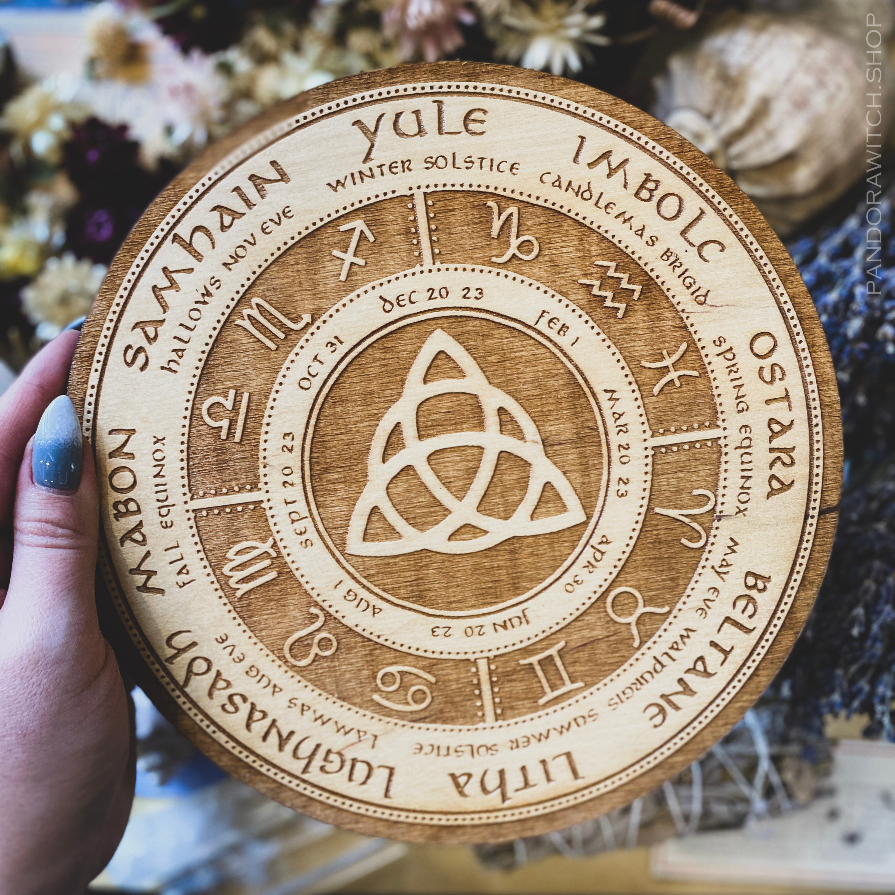 Wheel of the Year - Triquerta - Natural wood - SS