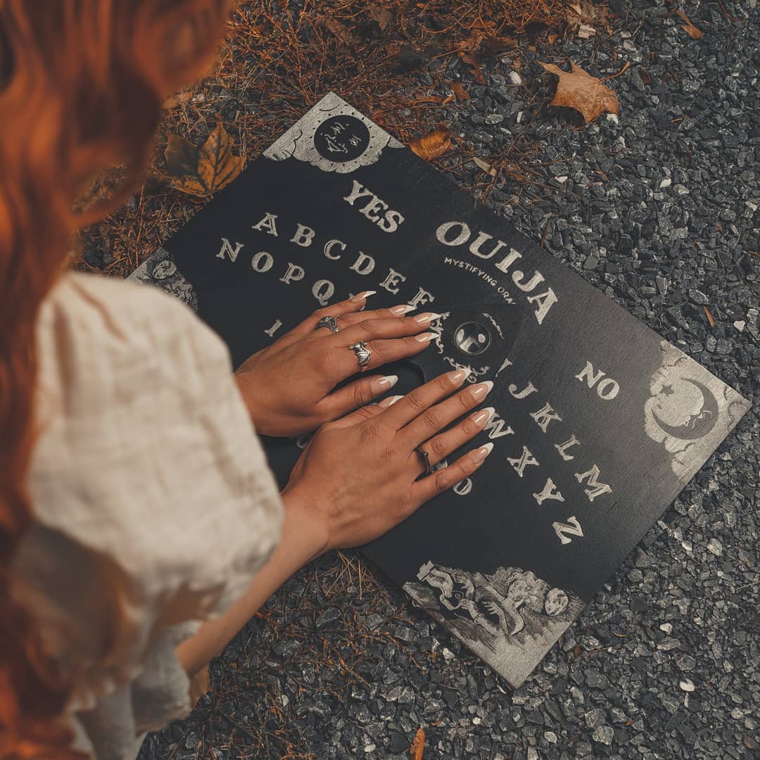 Ouija Board - Classic - Black and Silver