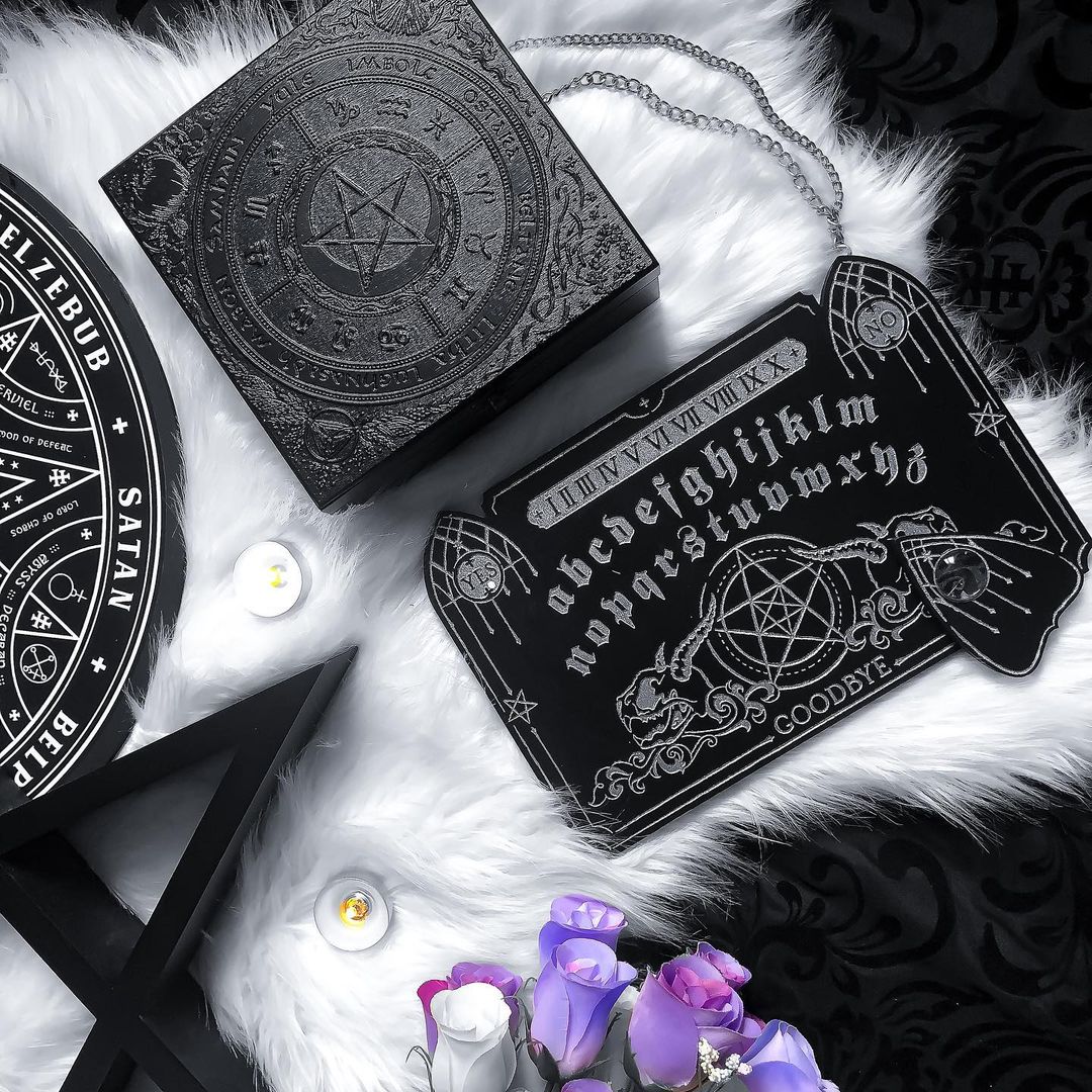 Box - Wheel of the Year PentaMoon - Black