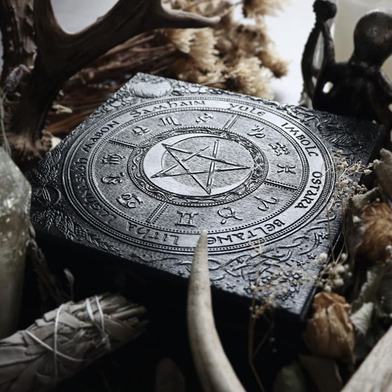 Box - Wheel of the Year PentaMoon - Black