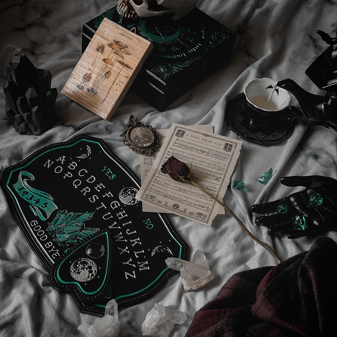 Ouija Board - Black and Emerald Crystals