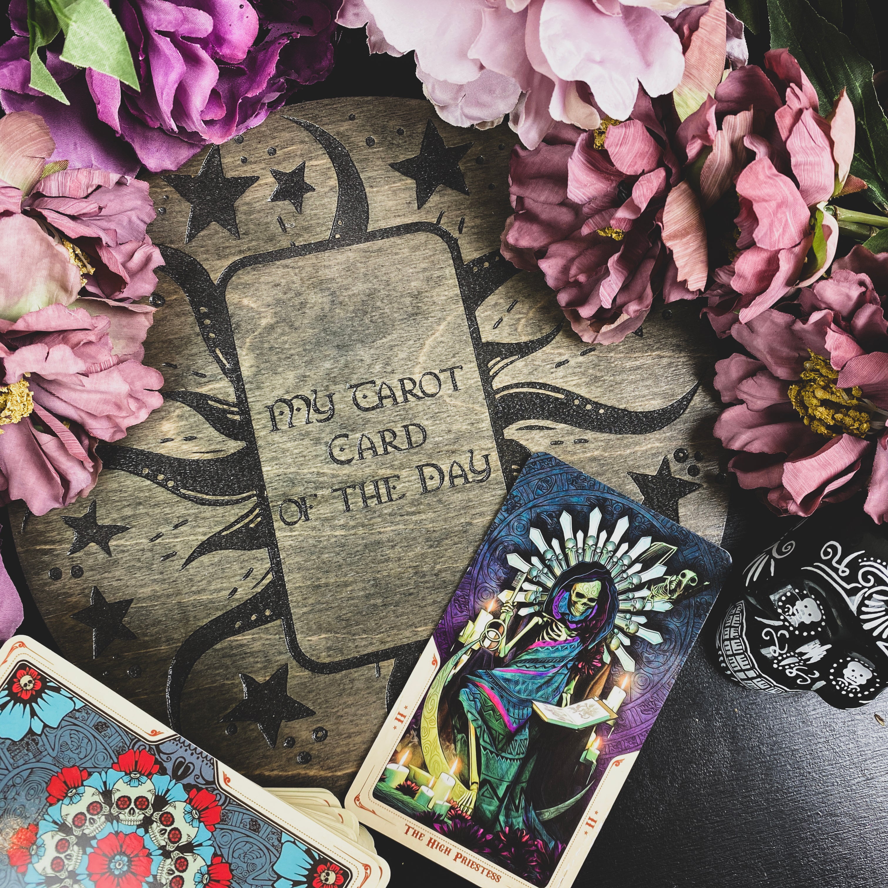 Tarot Board Card of the Day - Gray wood