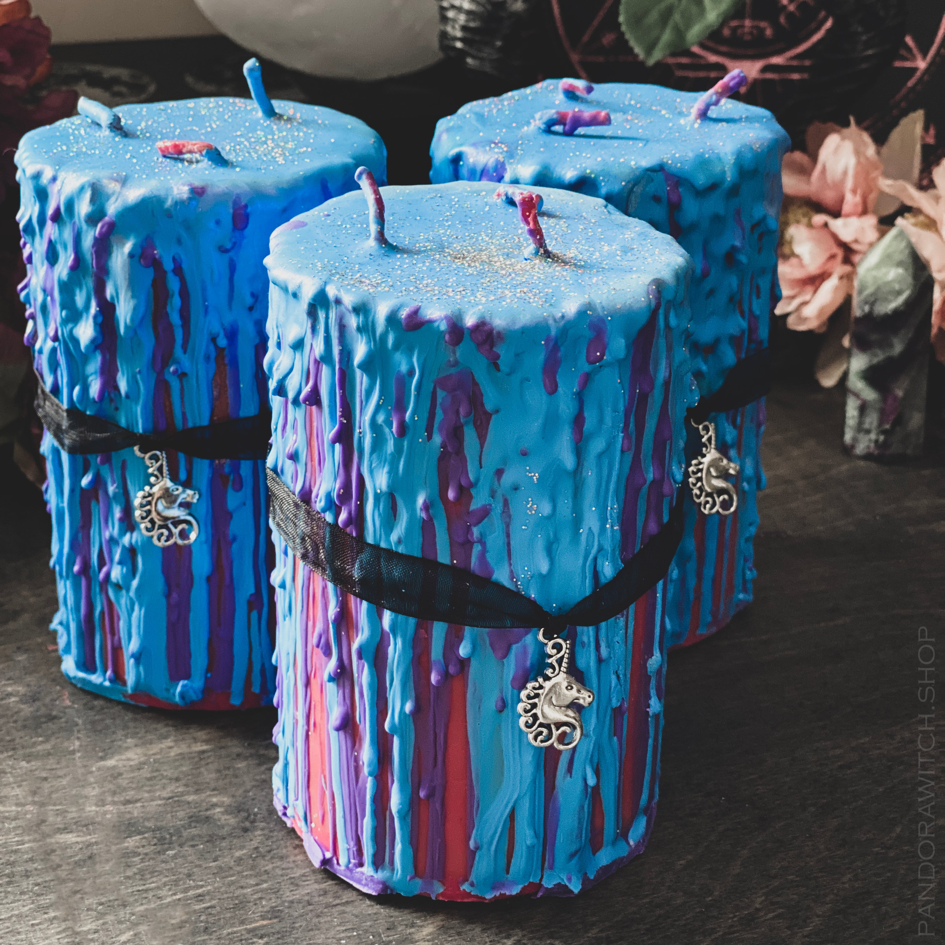 Gothika Unicorn - Beeswax candle