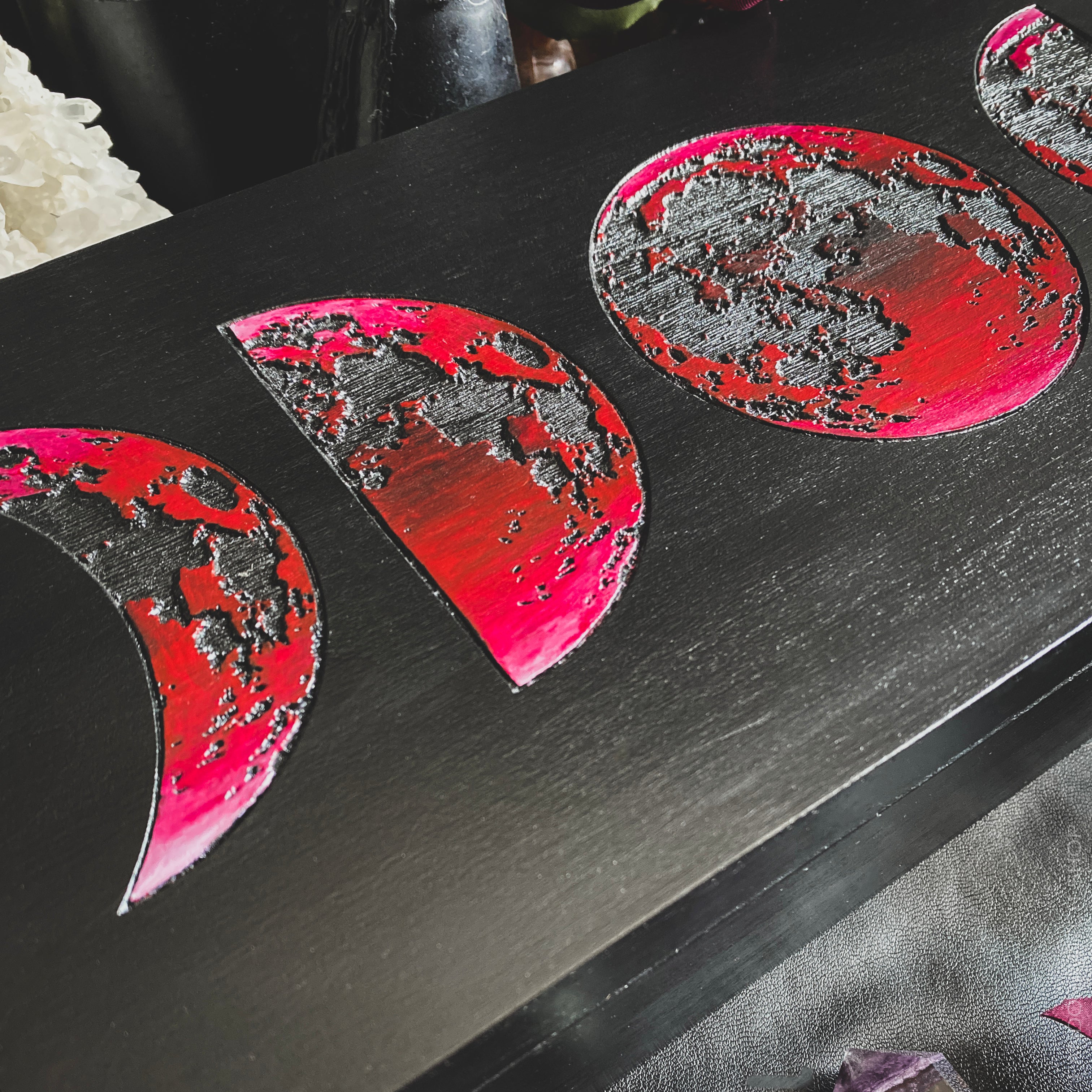 Bloody Moons - For 4 Tarot decks