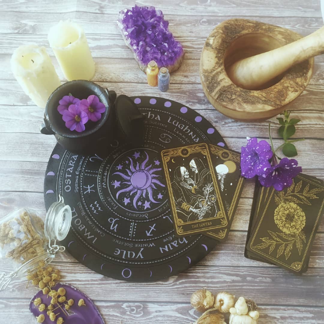 Wheel of the Year - Sun and Moon - Black\Purple