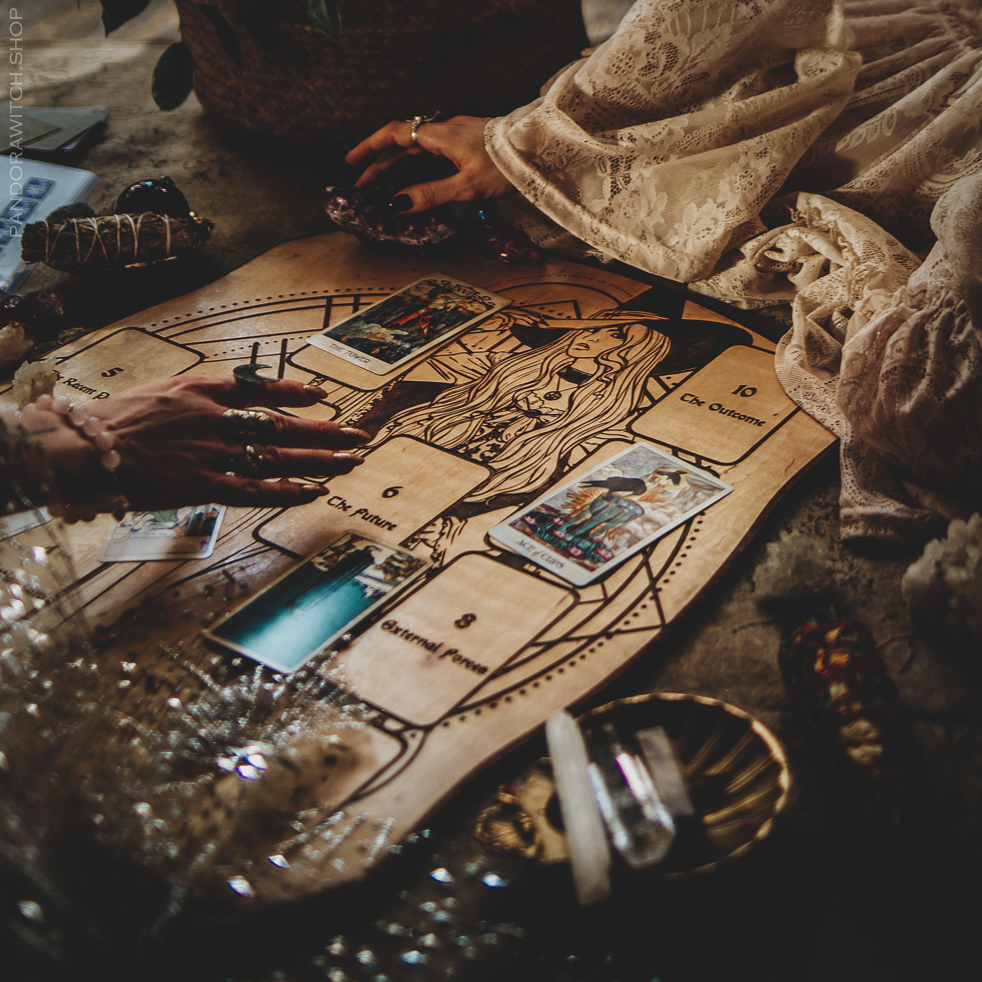 Tarot Spread Board Celtic Cross - The Witch