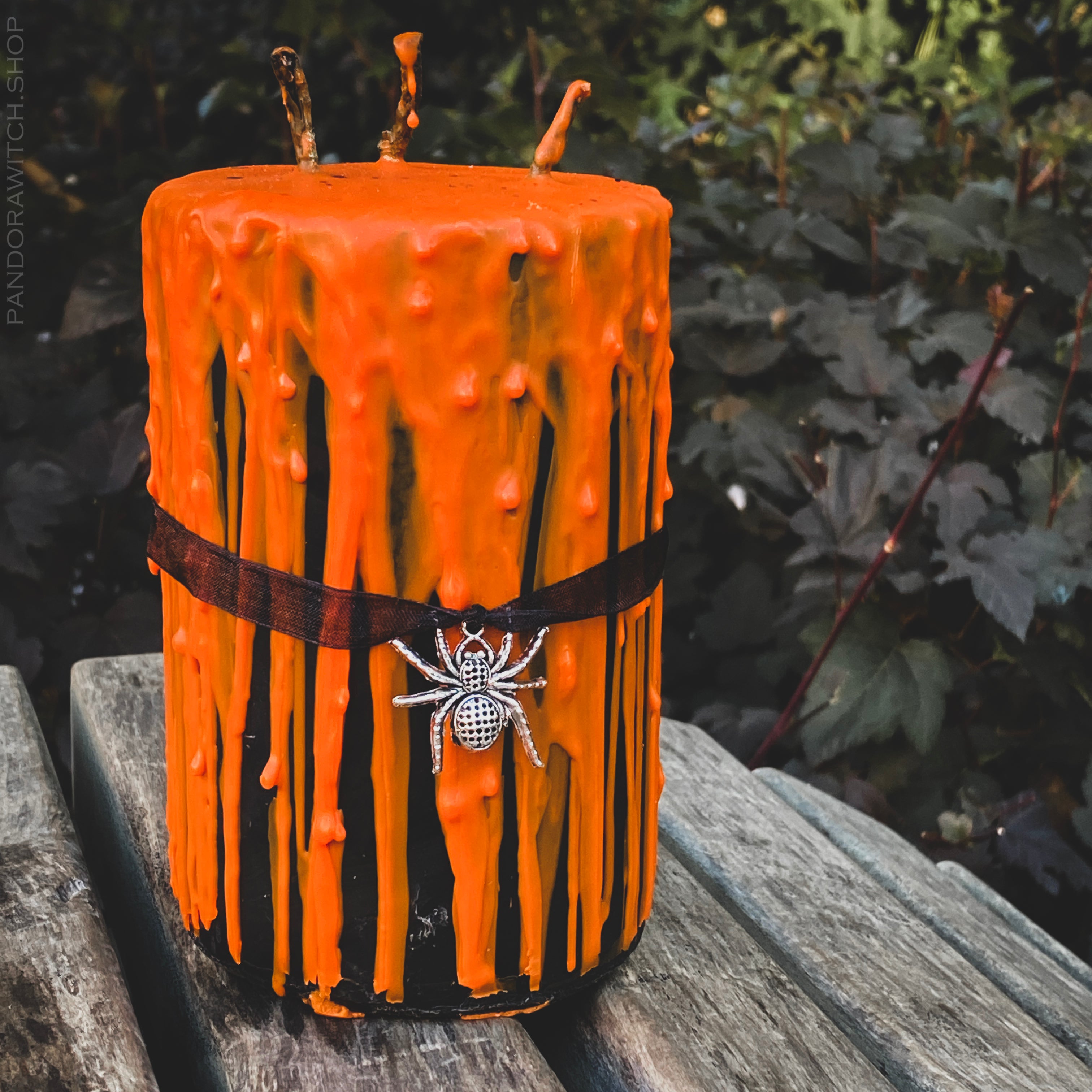 Gothika Pumkin Ghost - Beeswax candle
