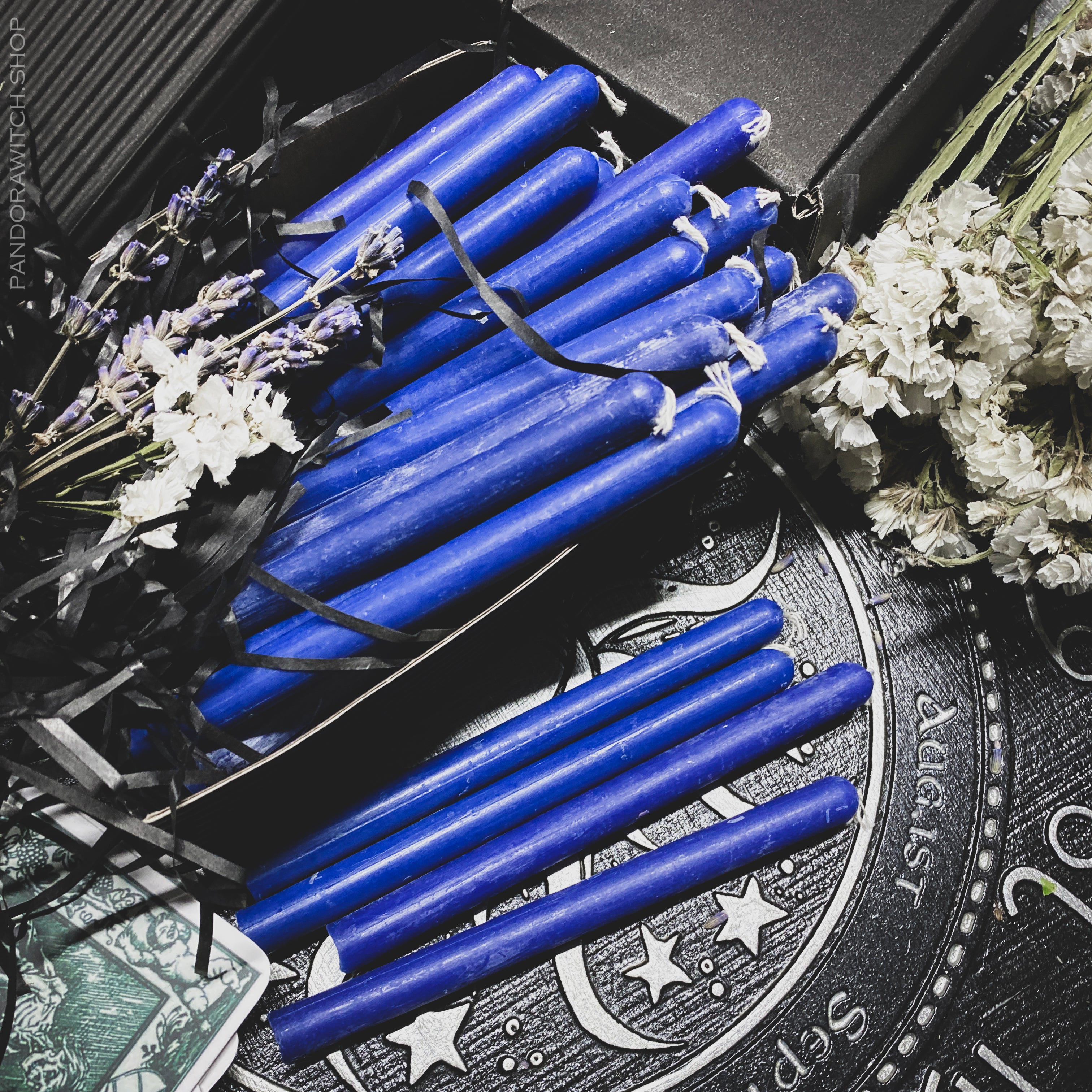 Blue beeswax candles - Set 25