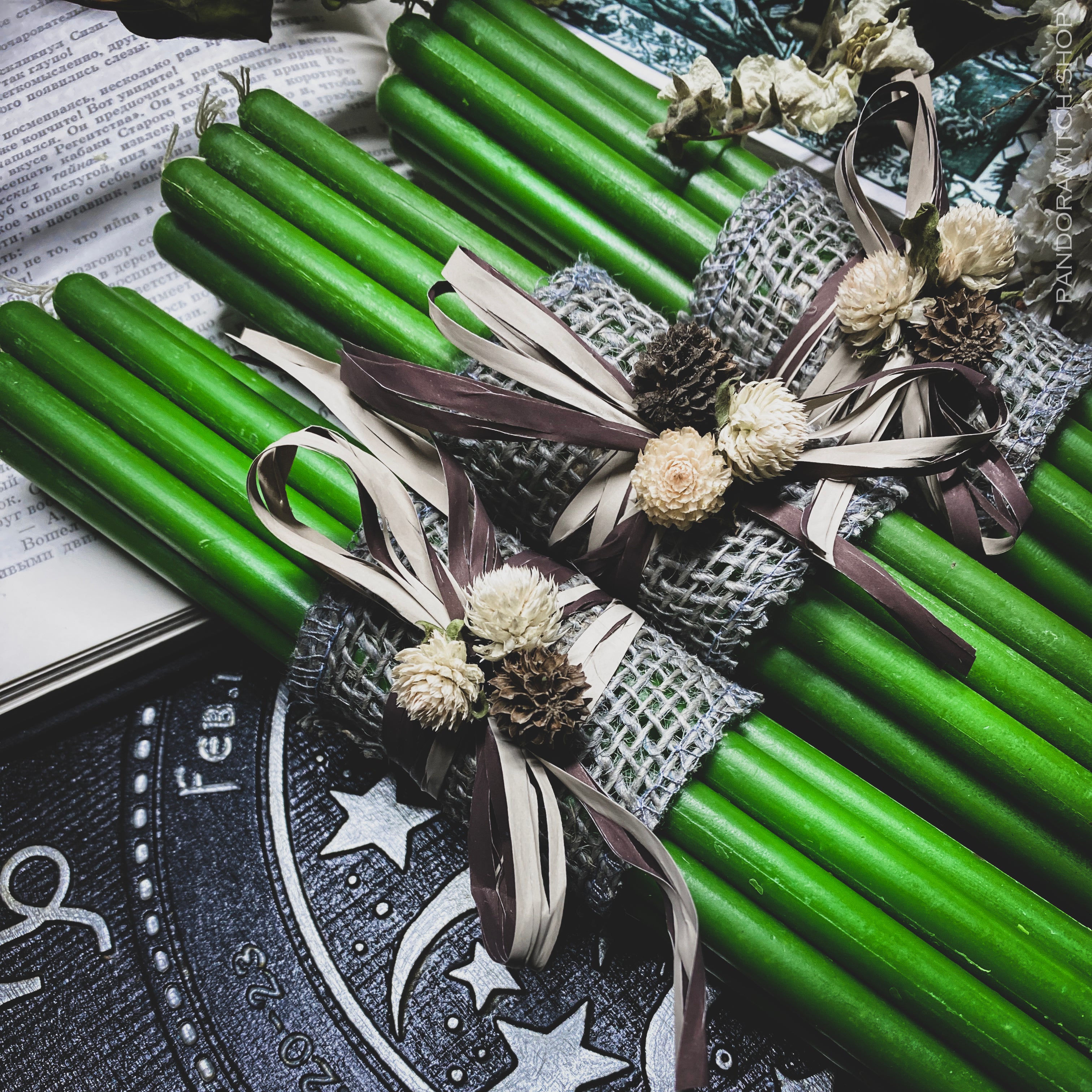 Green beeswax candles - Flower Set