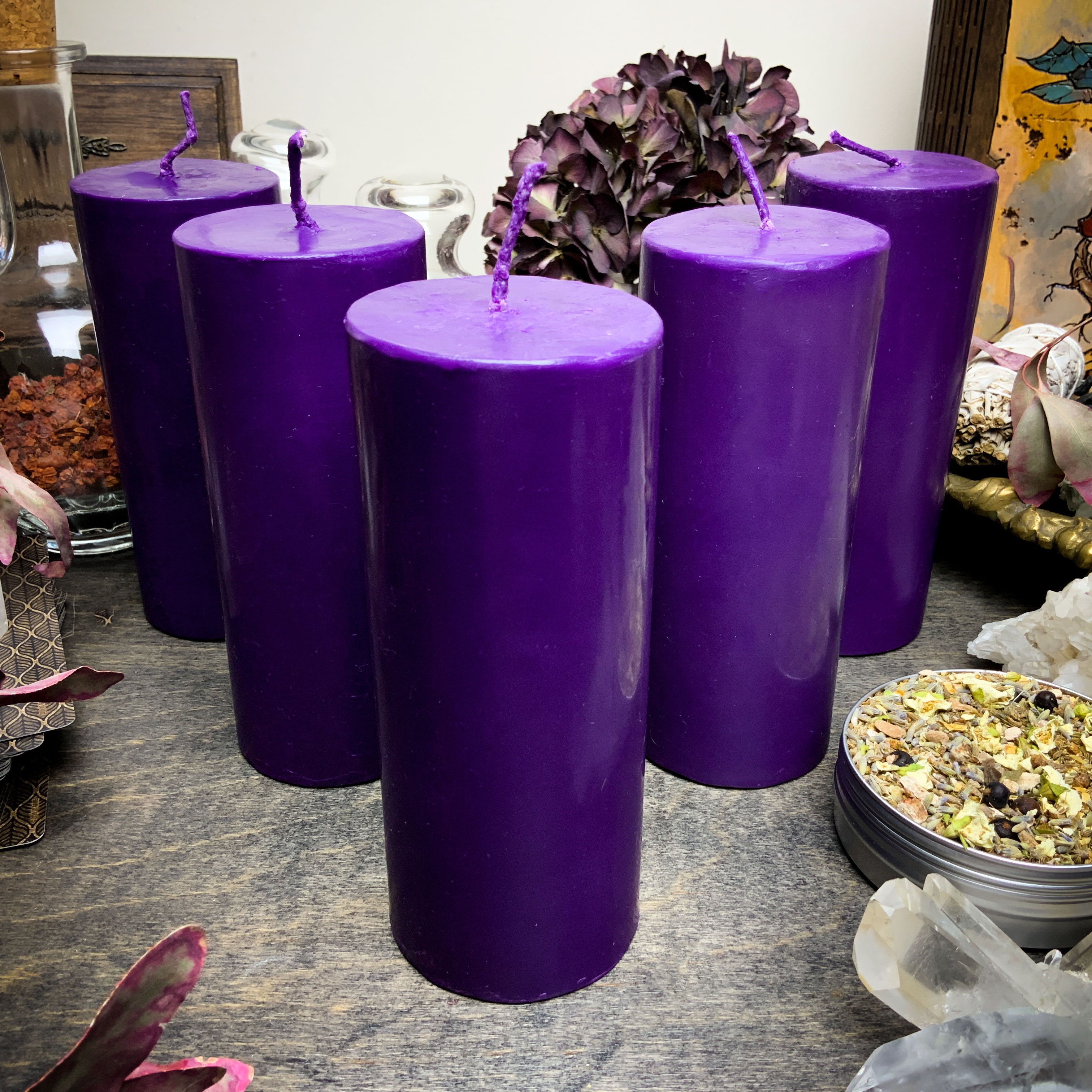 Big Purple cylinder - Beeswax candle