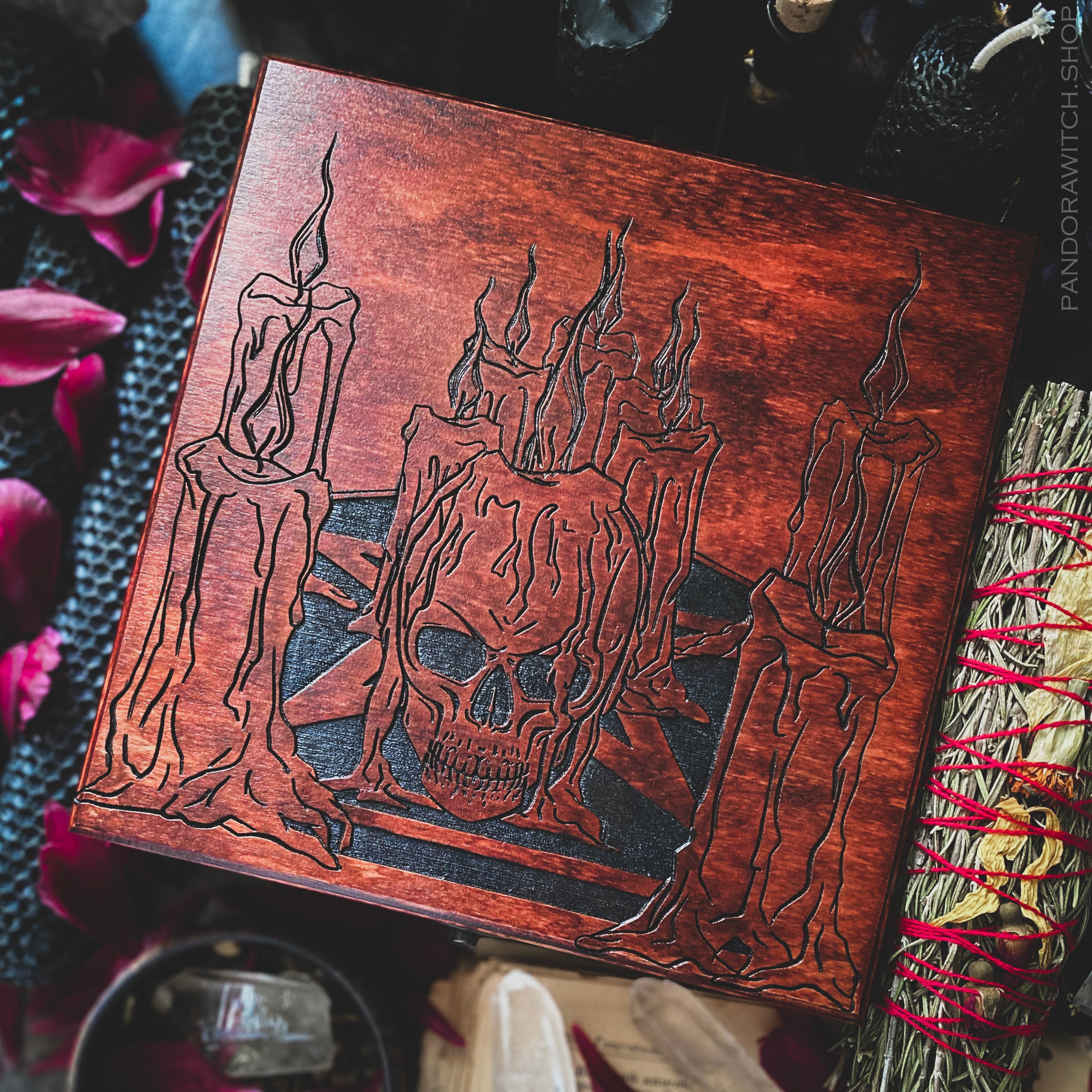 Box with sections - Ritual