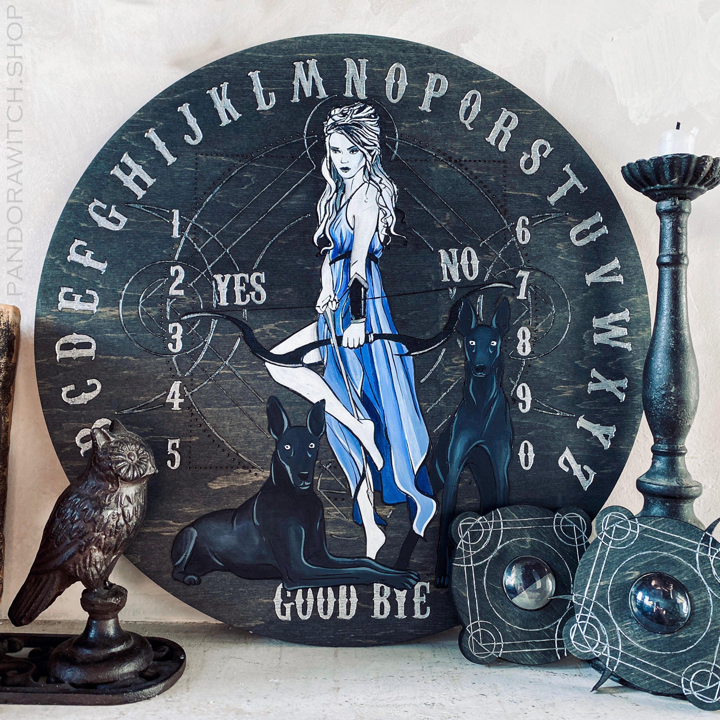 Ouija Board - Huntress