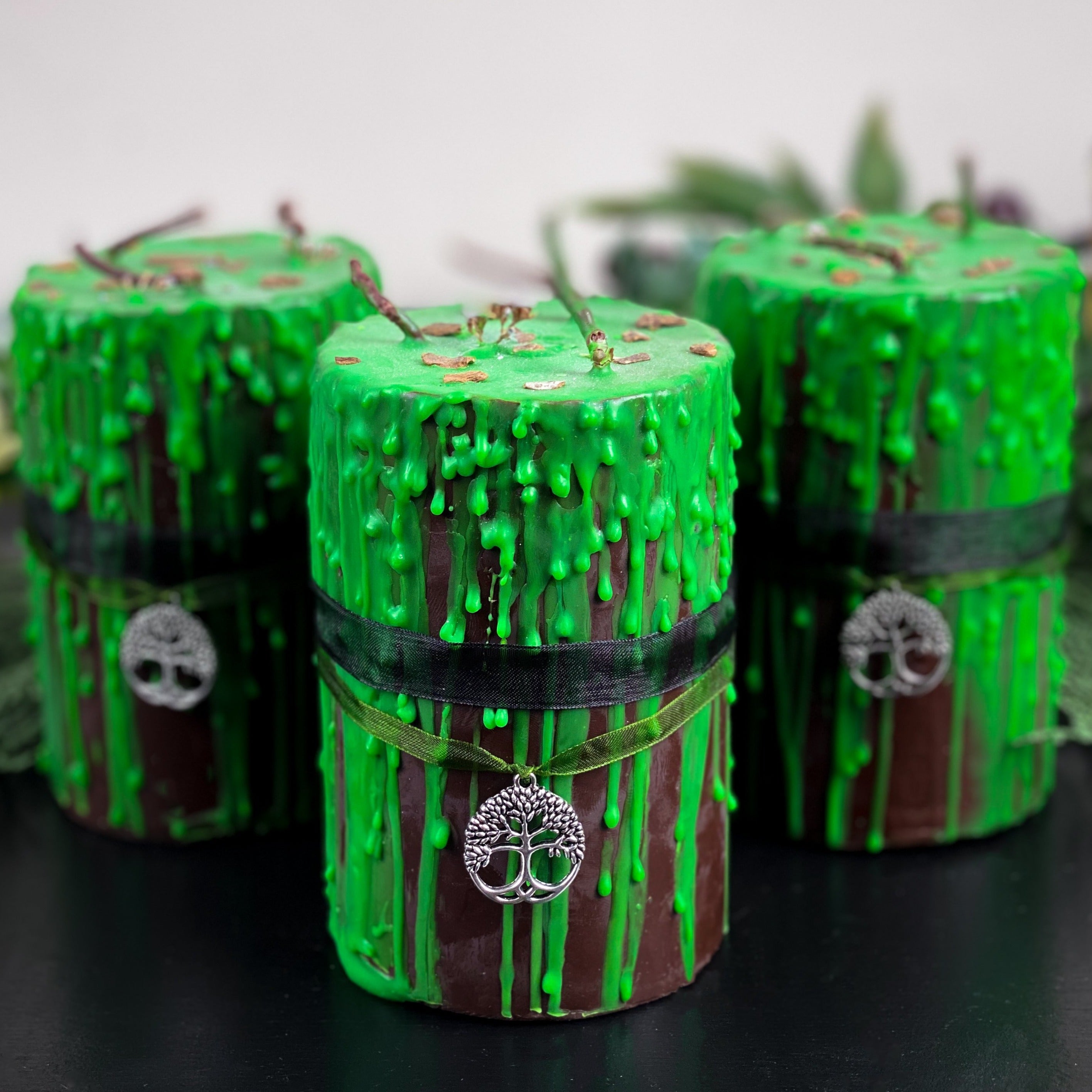 Gothika Forest Witch - Beeswax candle
