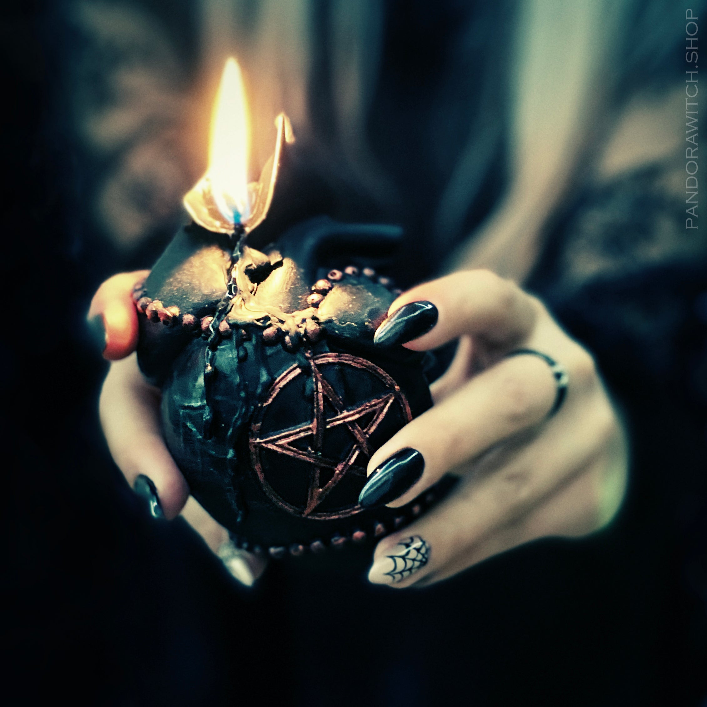 UNHOLY HEART- Beeswax candle