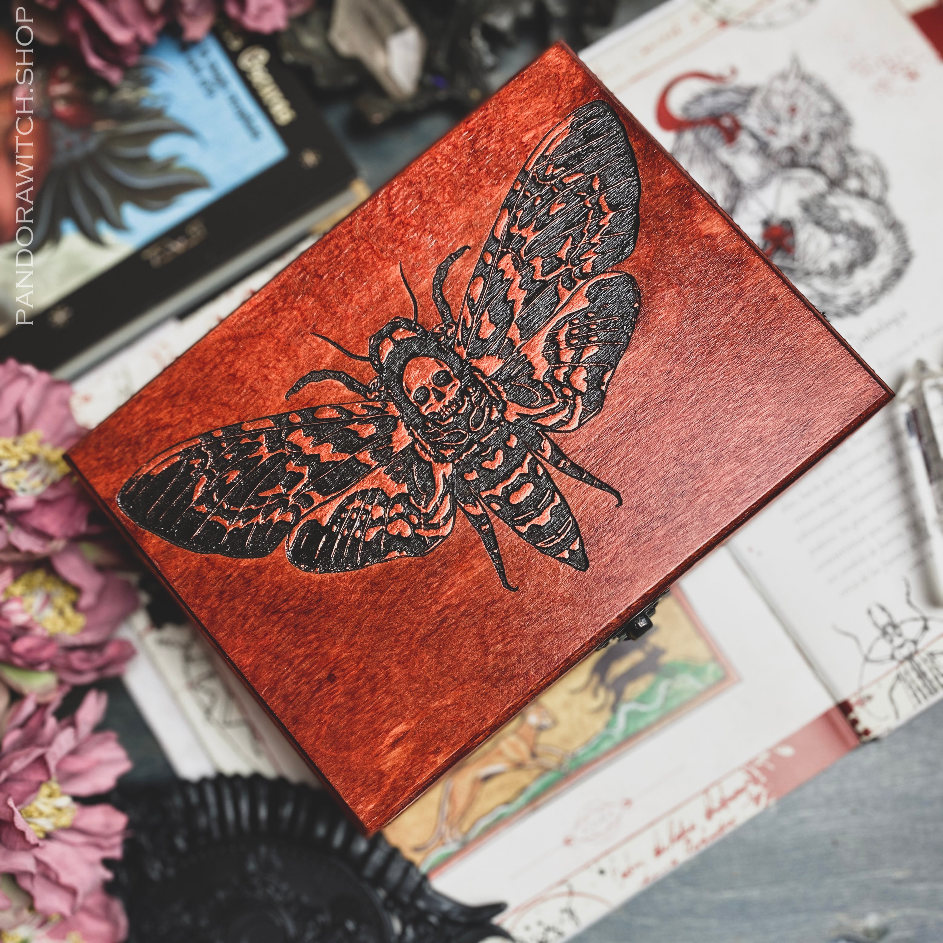 Box - Сopper Death's head moth