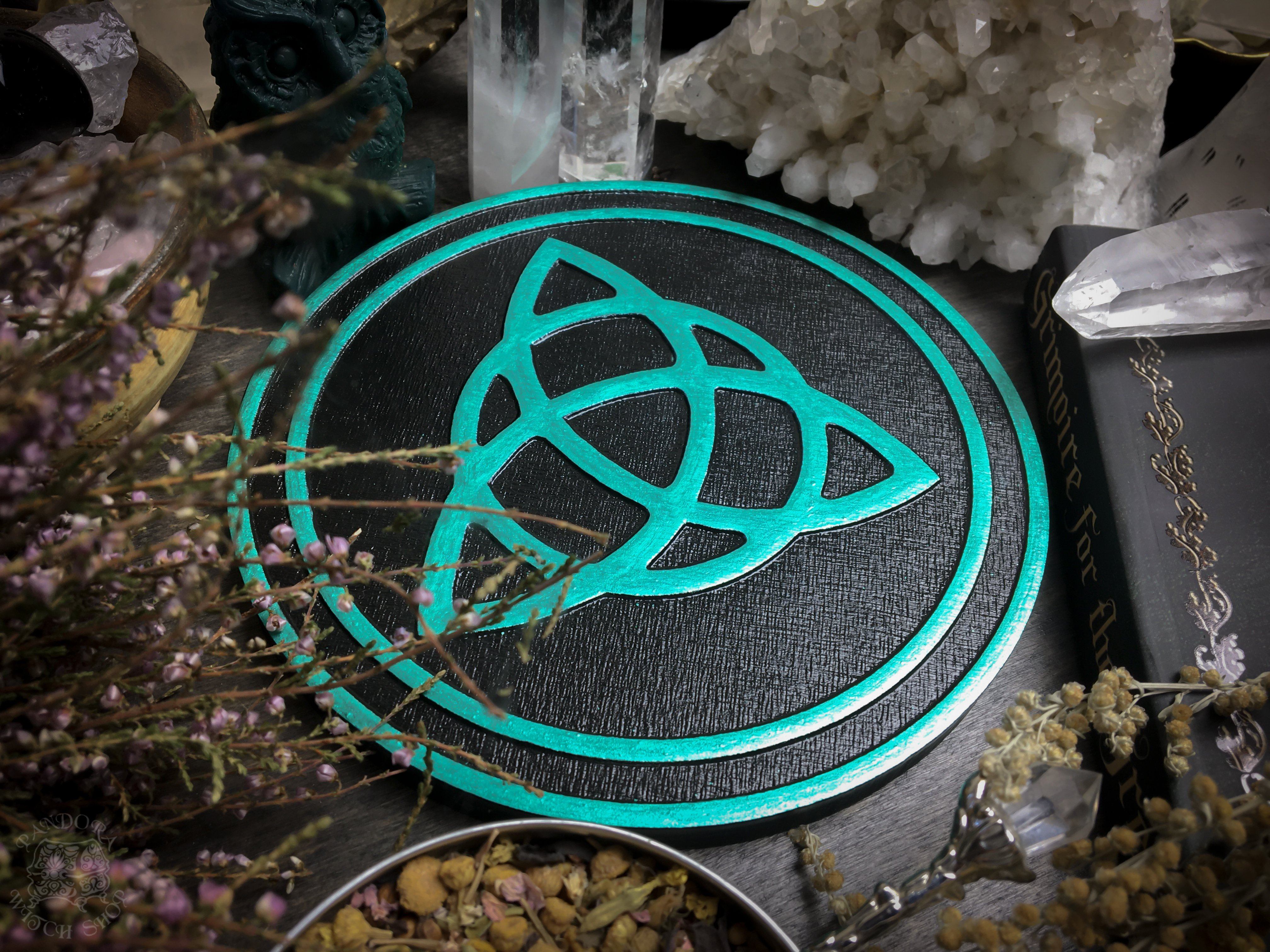 Altar pentacle - Triquetra - Color