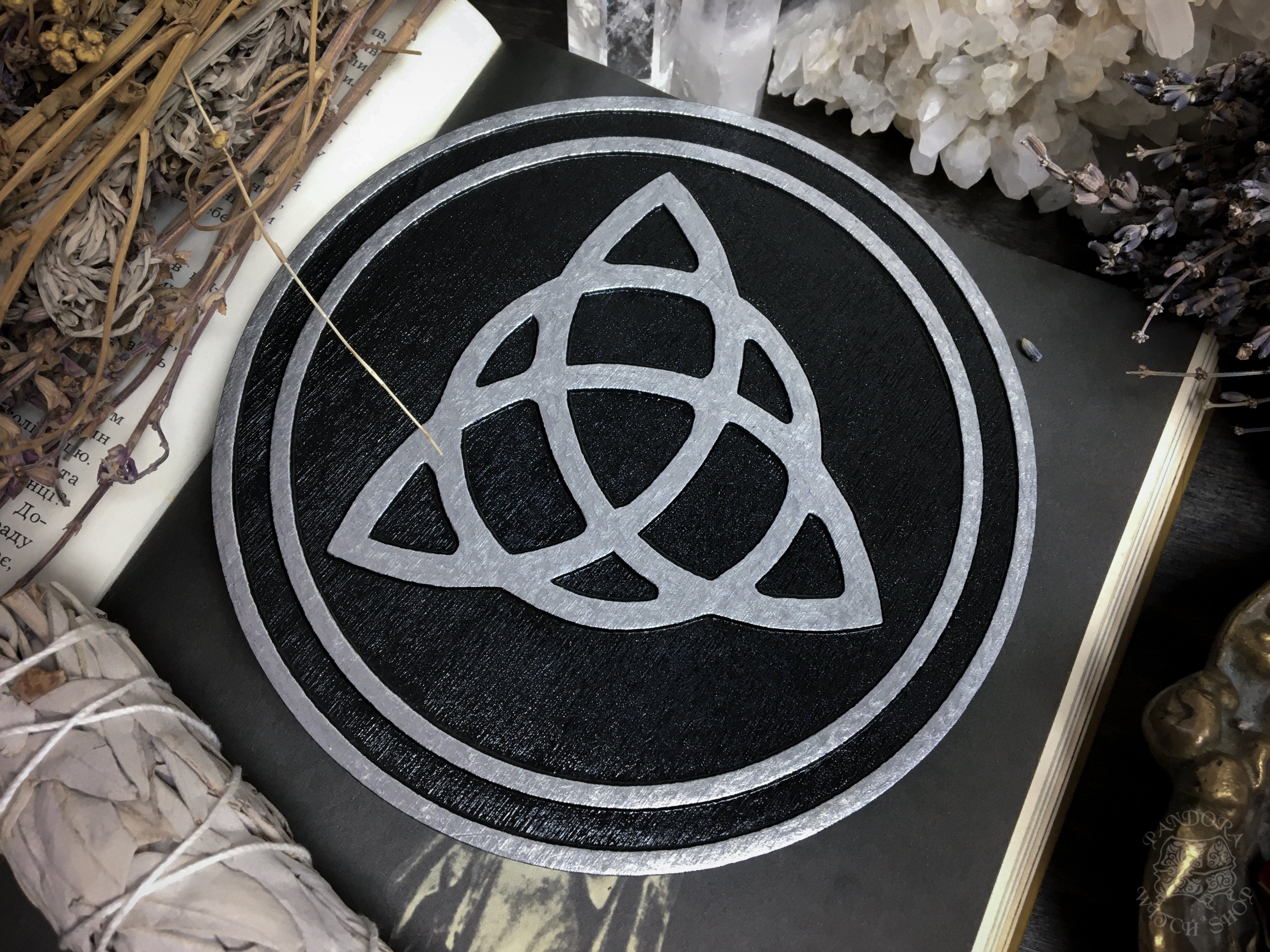 Altar pentacle - Triquetra - Color