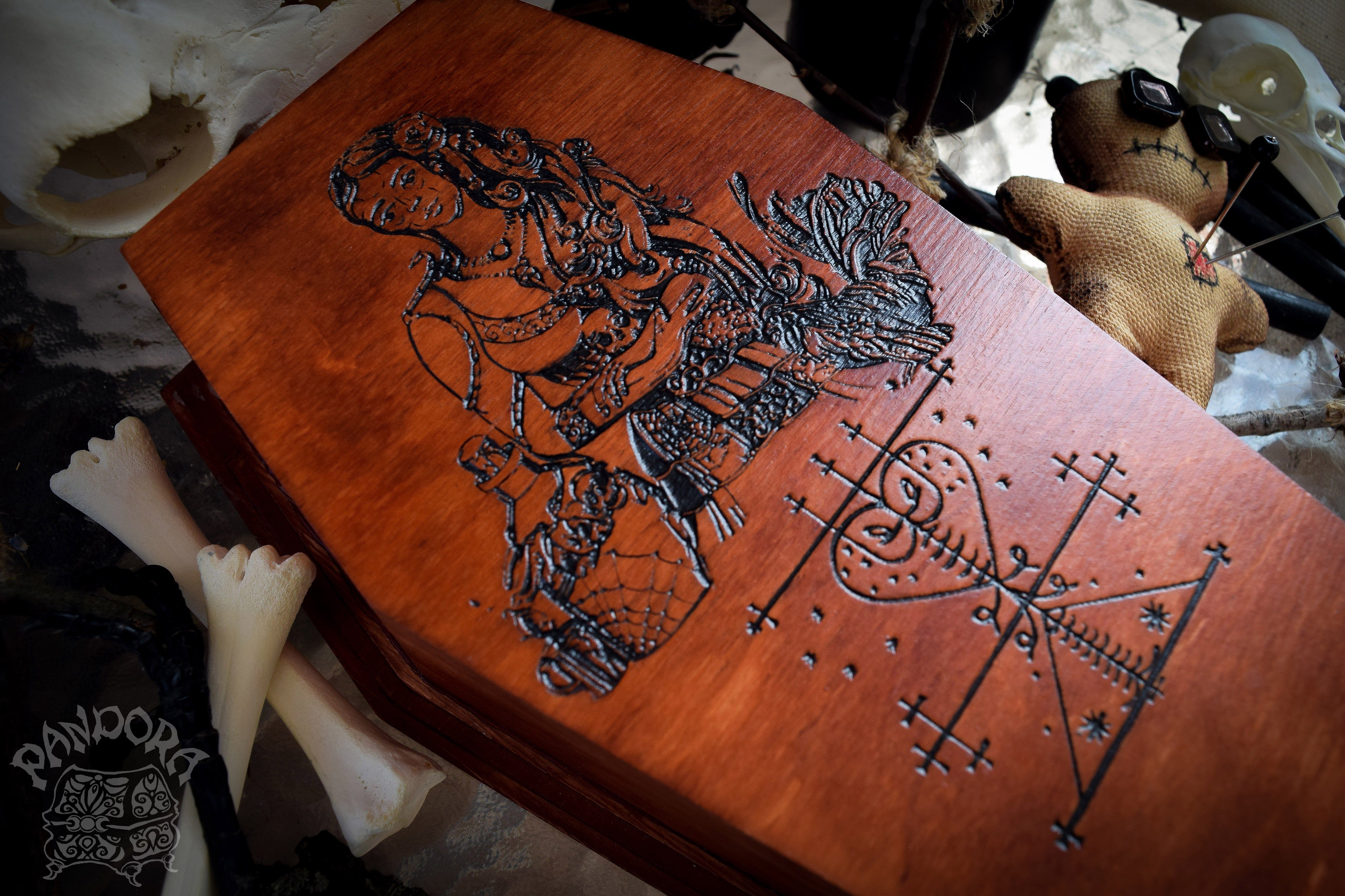 Box Casket - "Maman Brigitte"