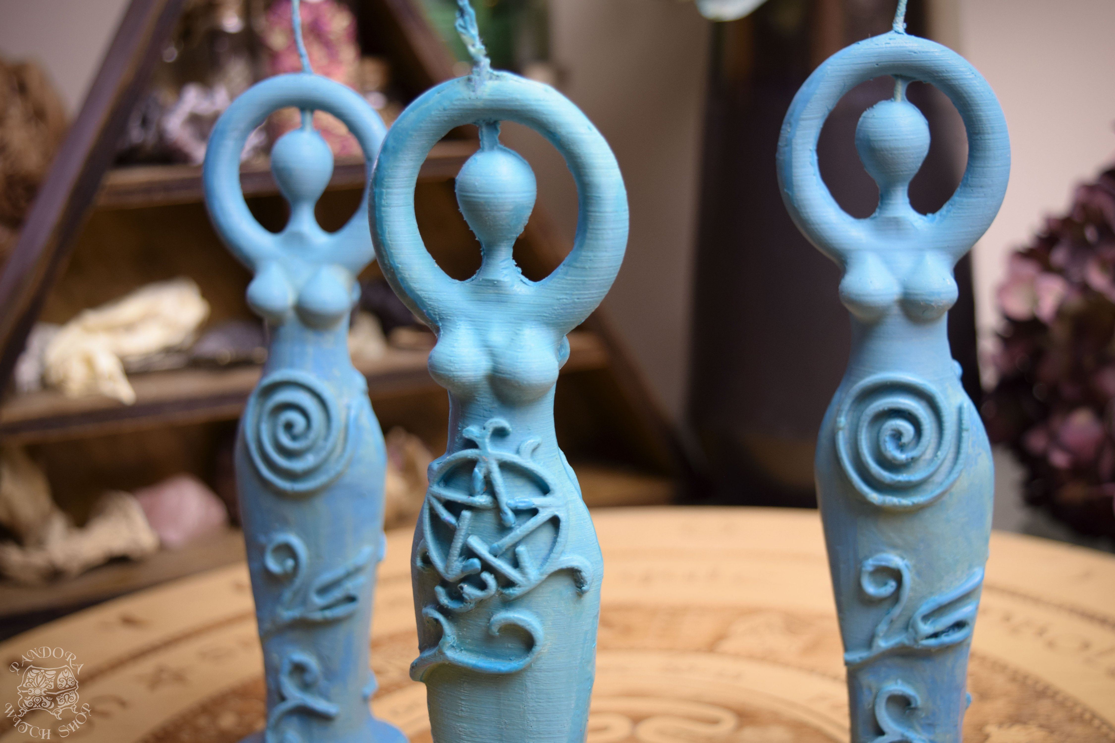 Candle - Goddess Of The Full Moon - Beeswax Candle