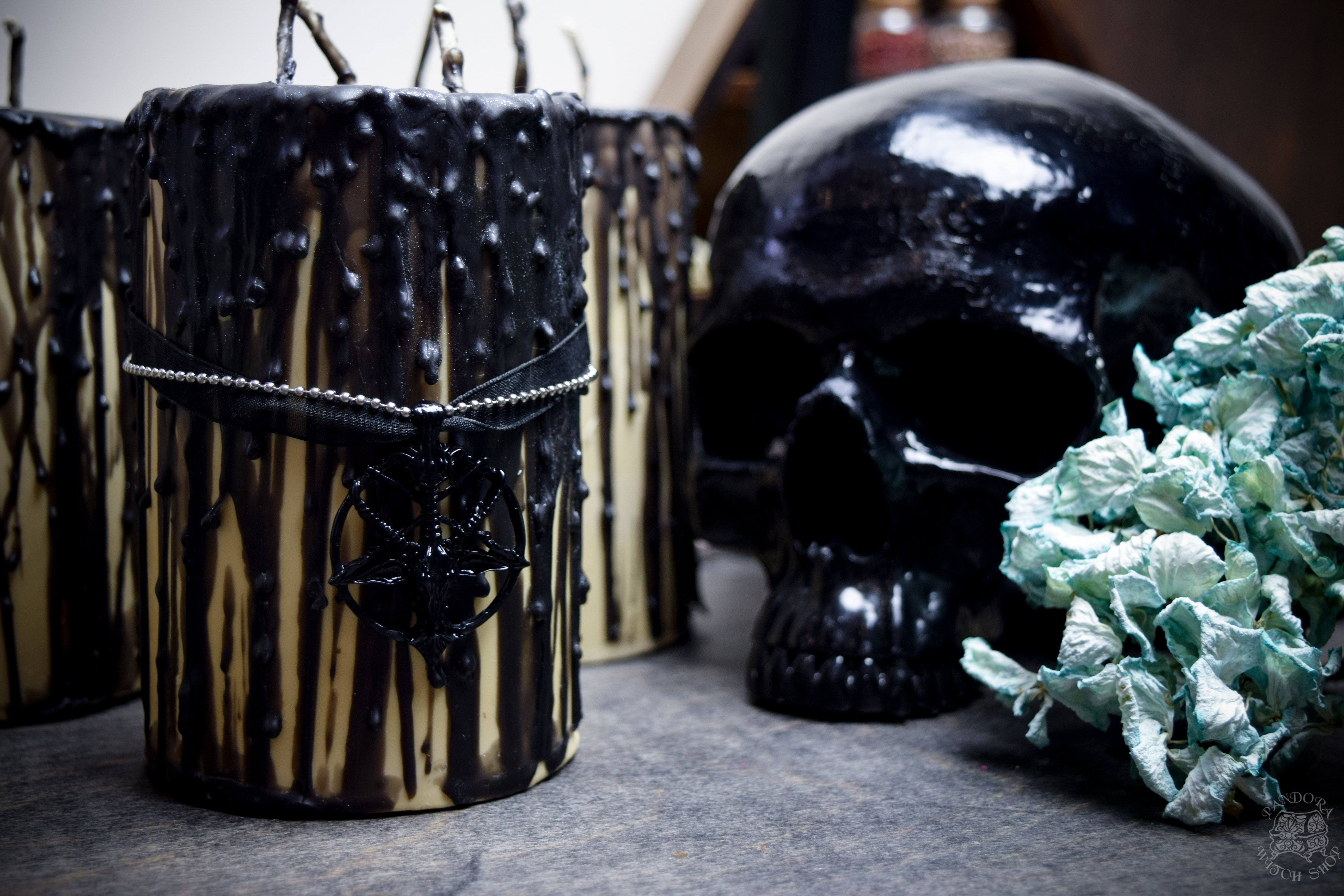 Candle - Gothika Eclipse - Beeswax Candle