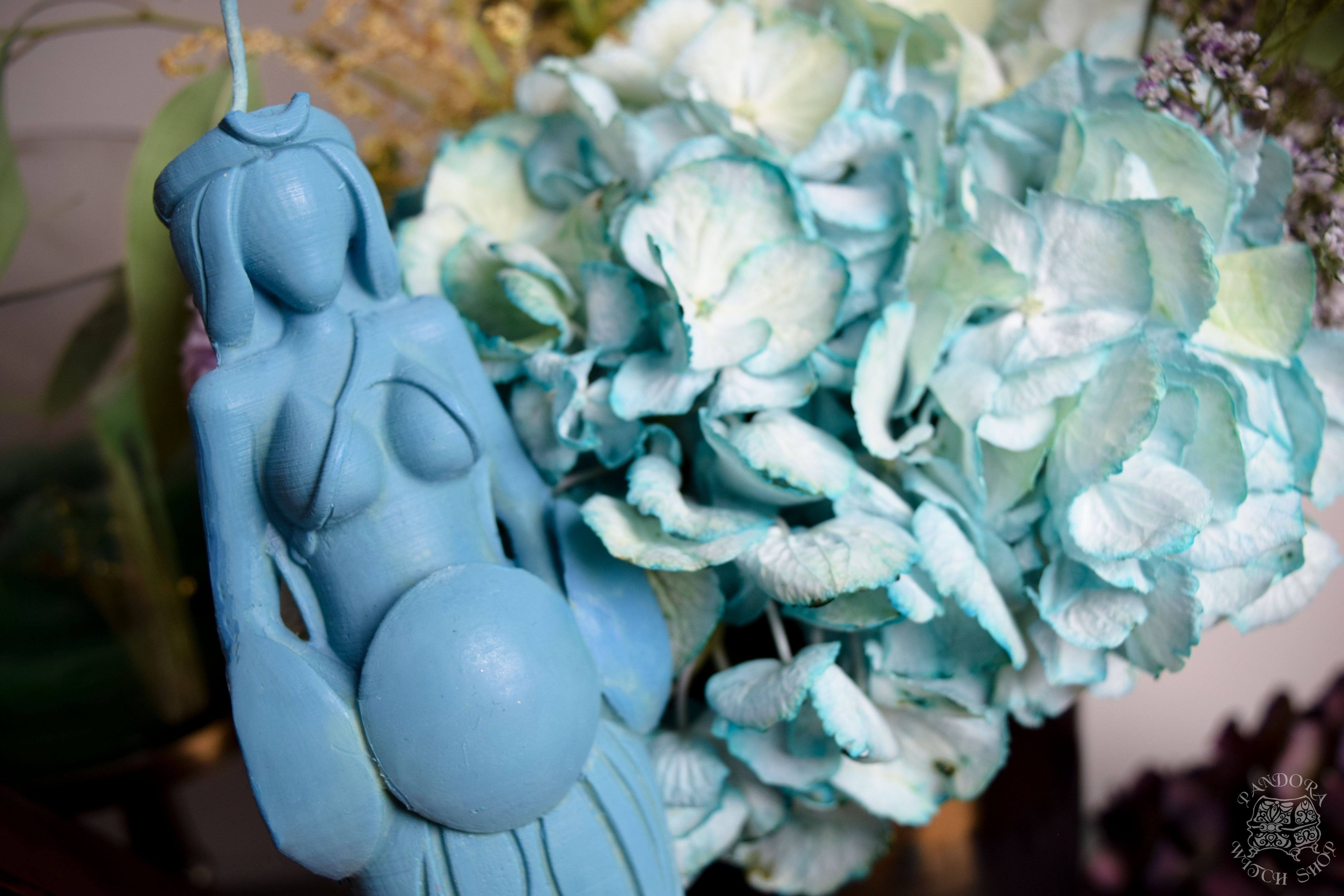 Candle - Great Goddess Of The Full Moon - Beeswax Candle