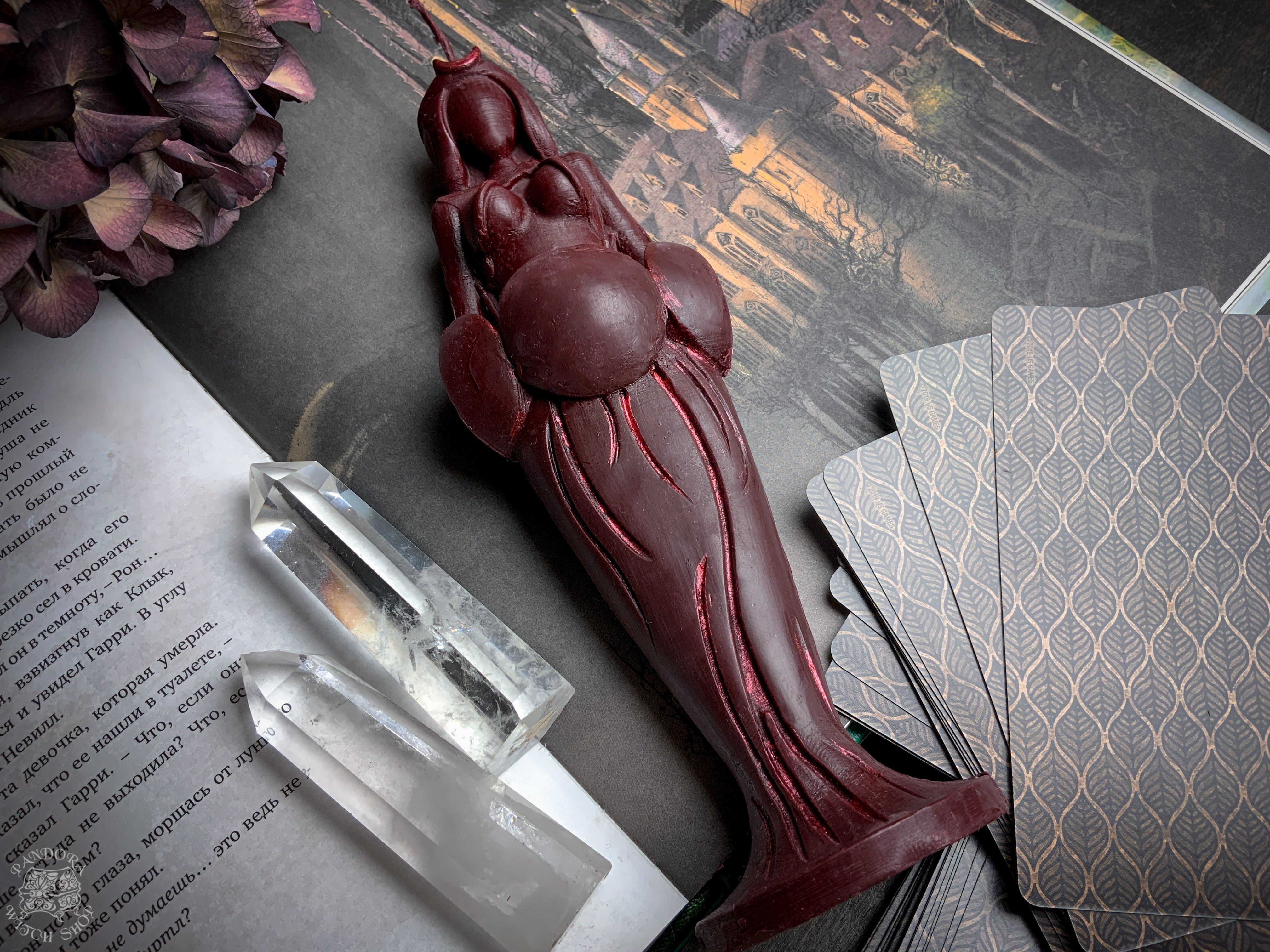 Candle - Great Twilight Goddess - Beeswax Candle