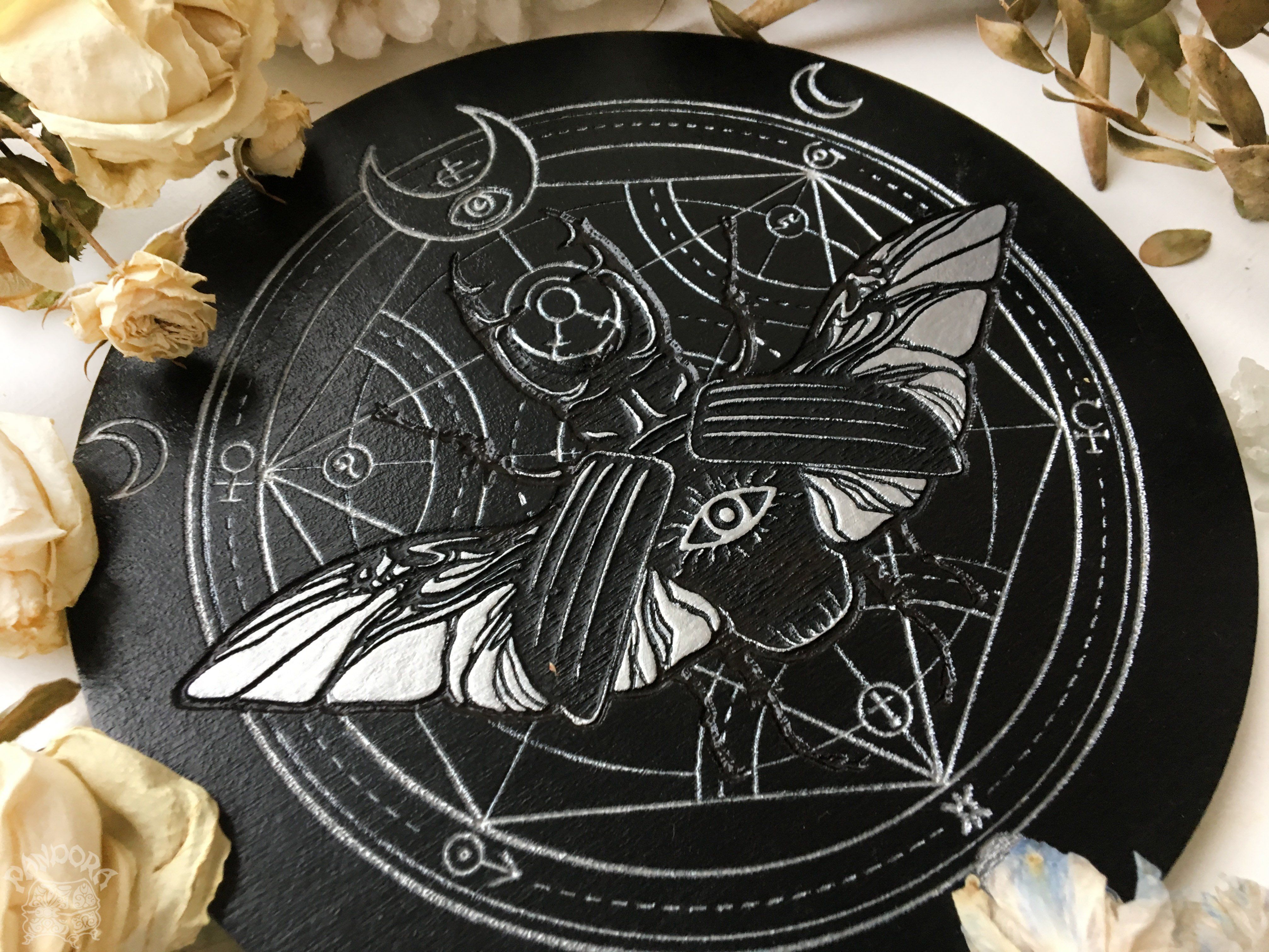 Magic Beetle - Altar Pentacle - Black\Silver