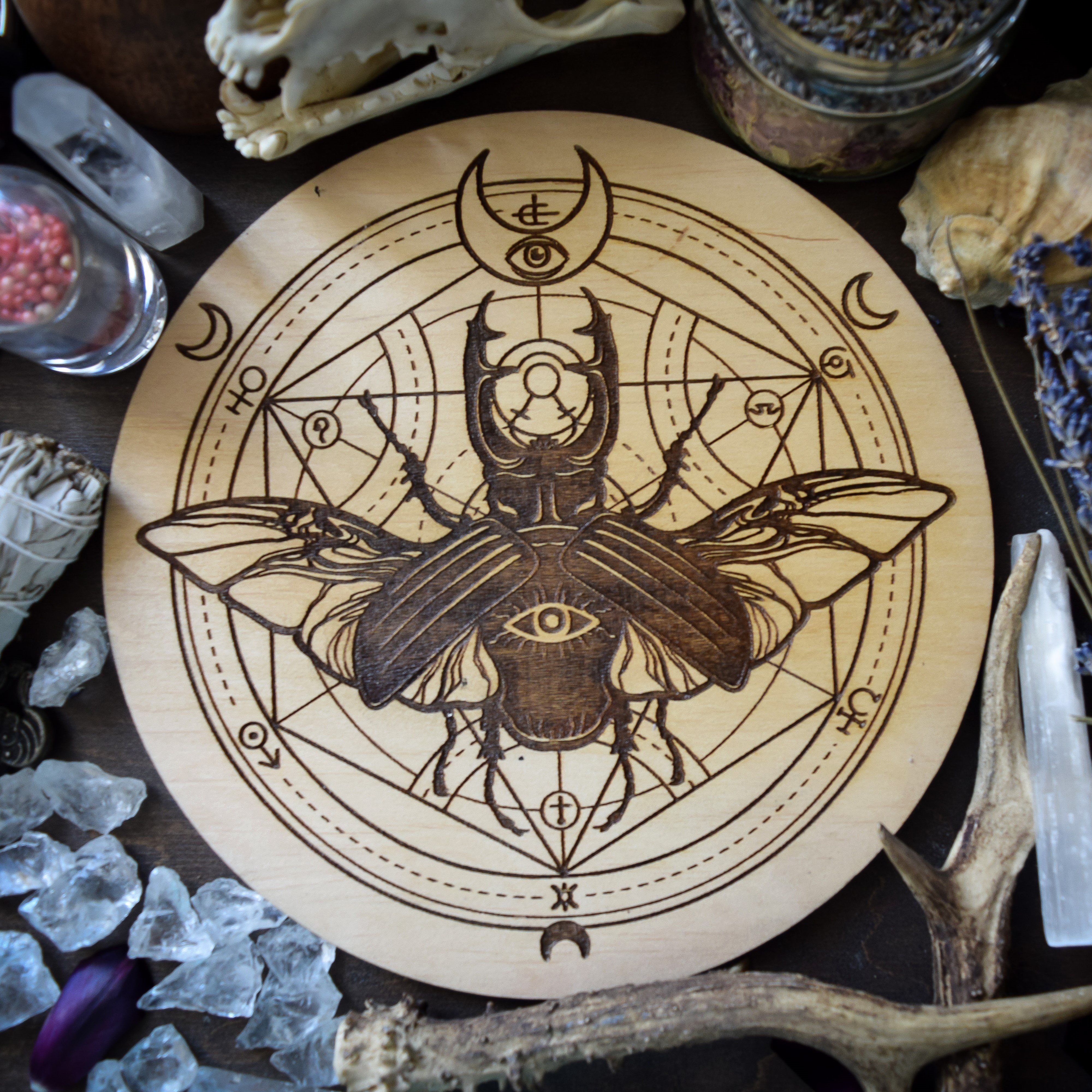Magic Beetle - Altar Pentacle - Natural