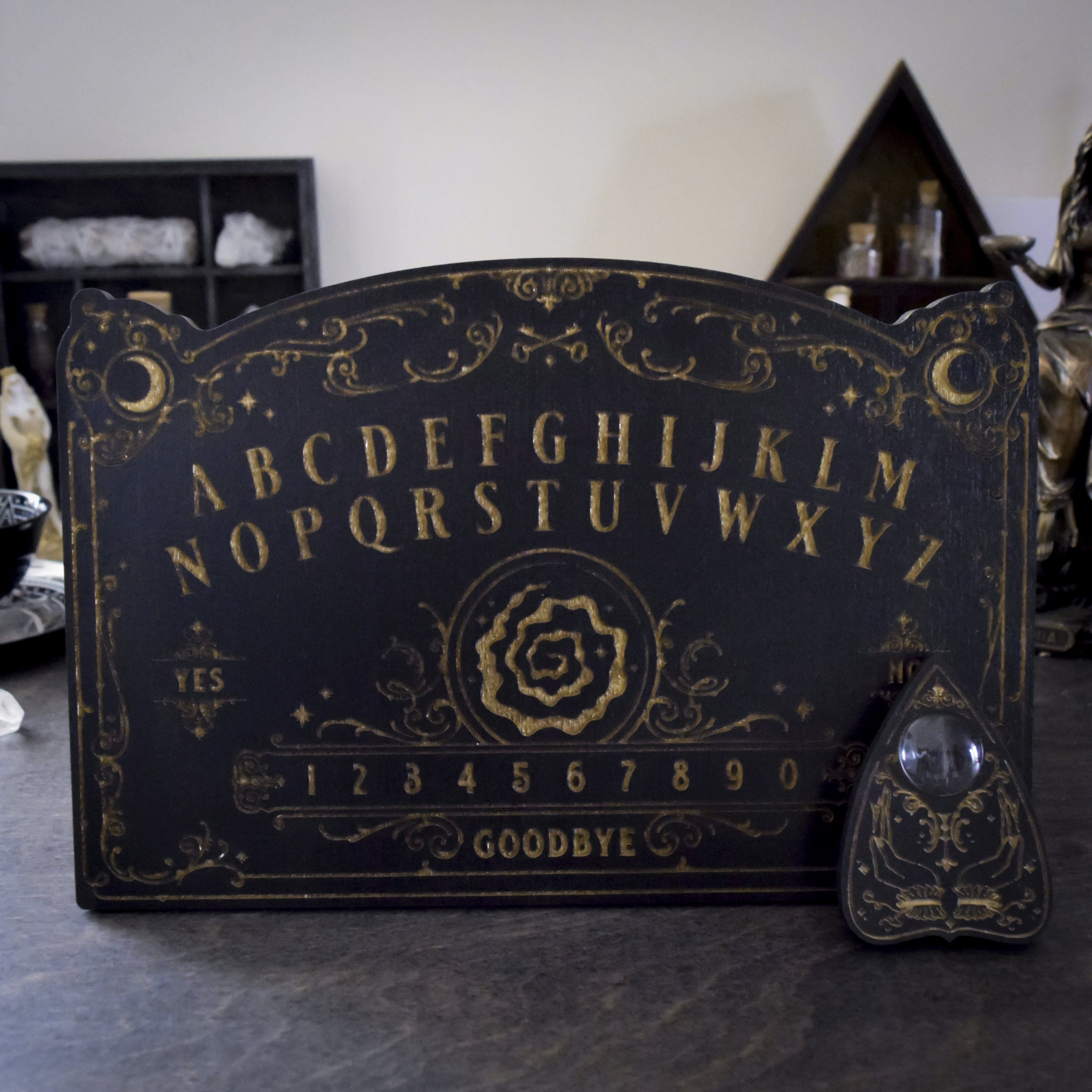 Ouija Board - Oracles Orb Gold