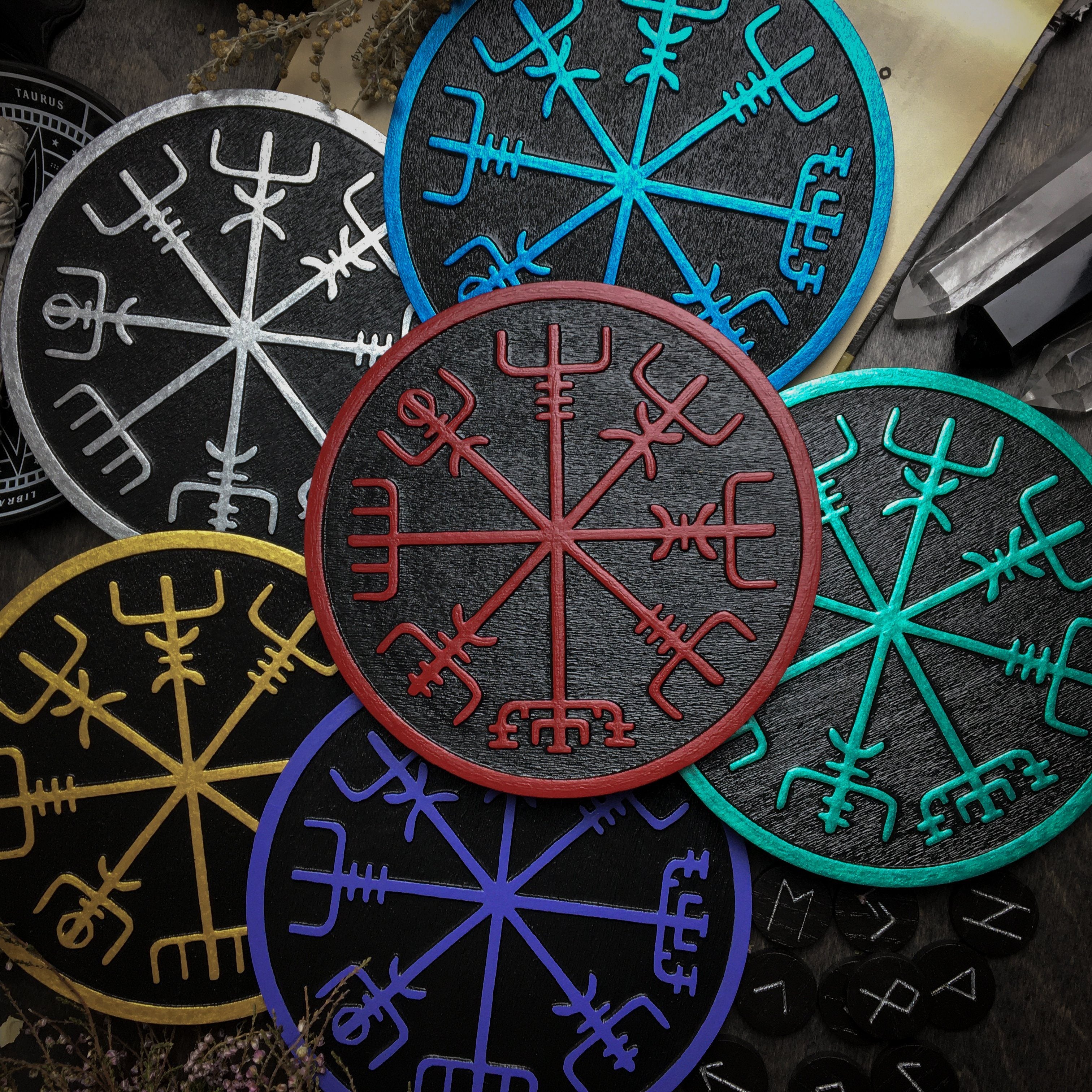 Vegvisir - Color