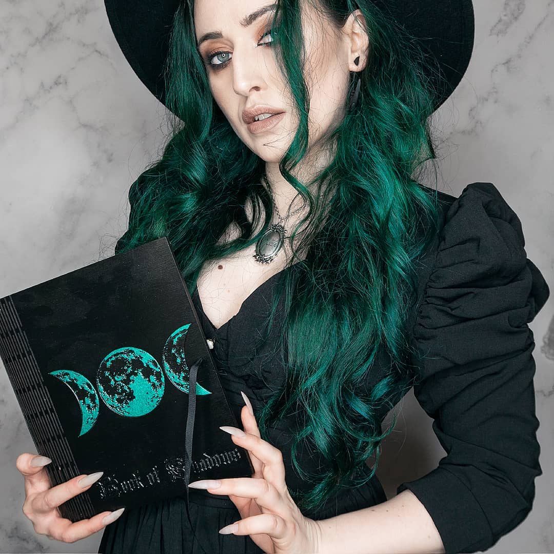 Book of Shadows - Emerald Lunar Mysteries - SS