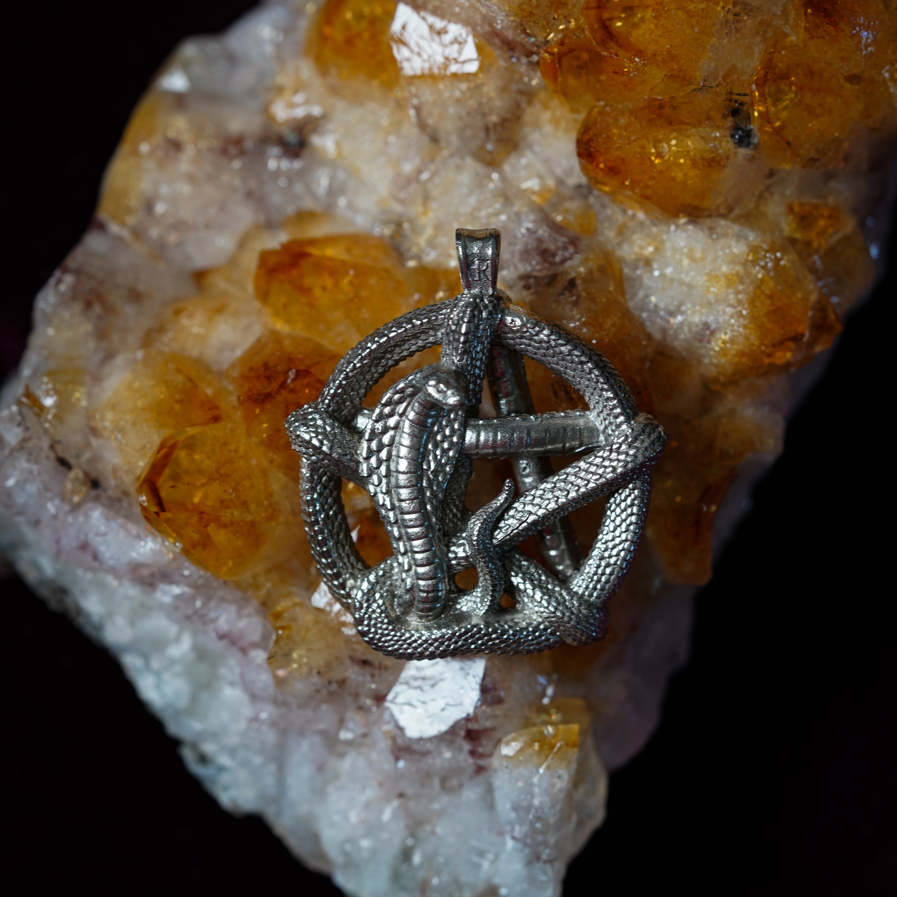 White bronze pendant Cobra pentagram