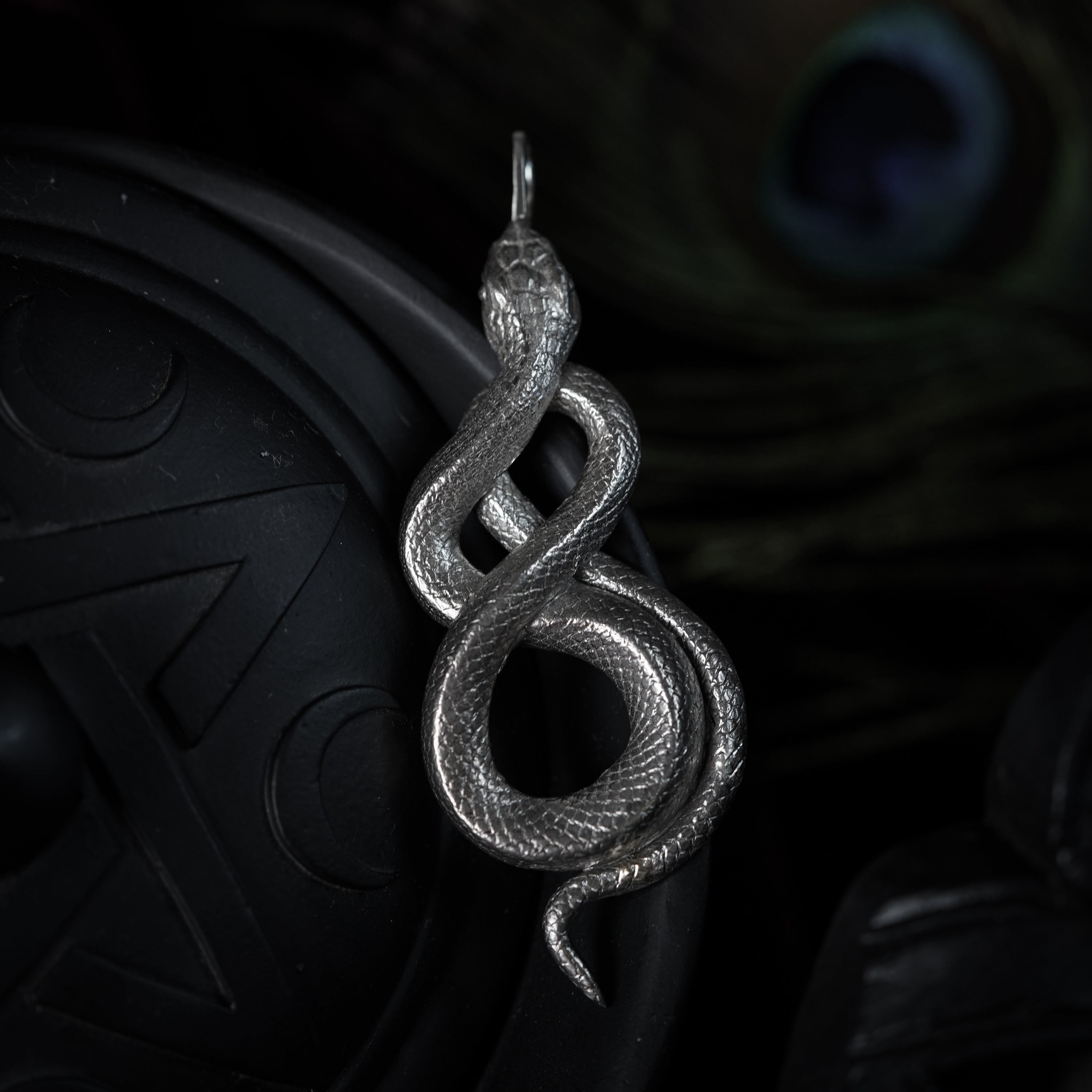 White bronze pendant Snake Infinity