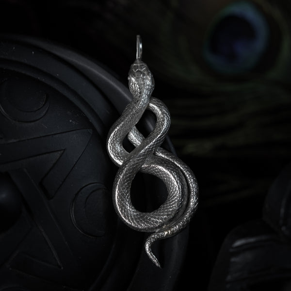 White bronze pendant Snake Infinity