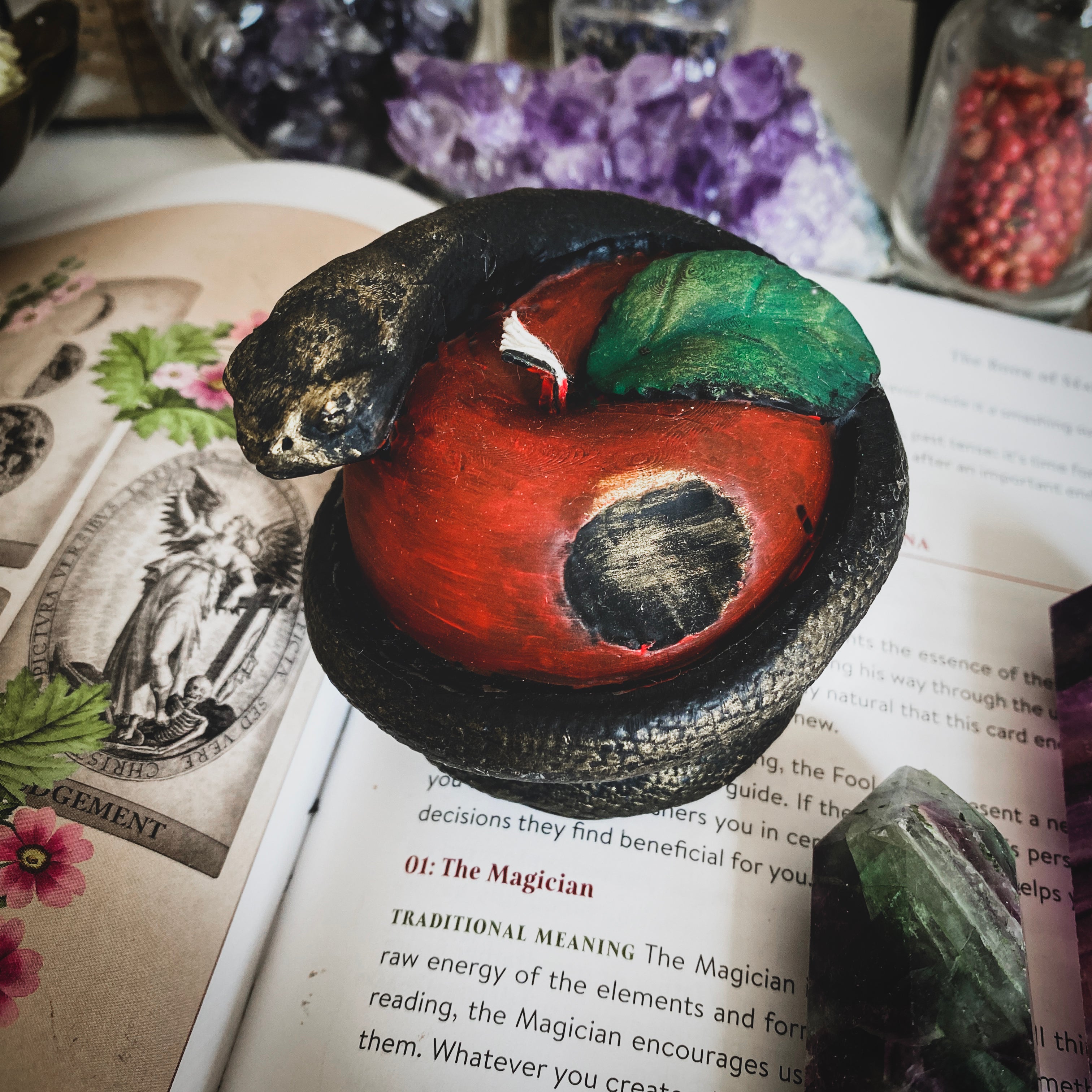 Poison Apple - Beeswax candle