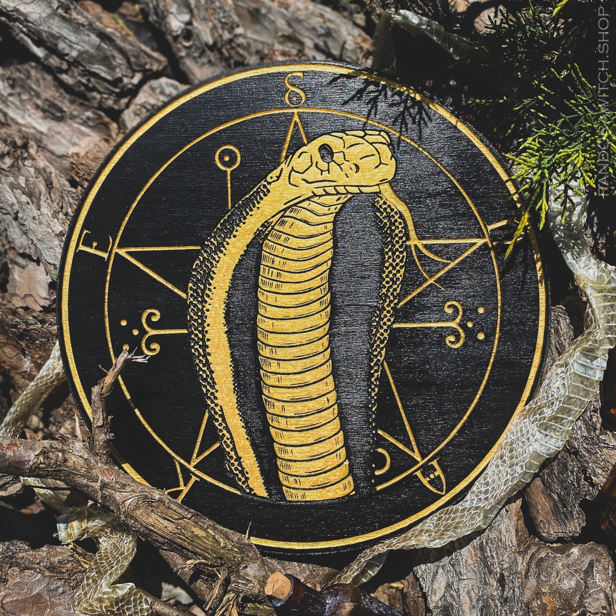 Familiar - Serpent - Golden Cobra - SS