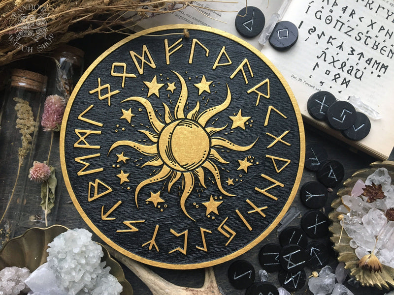 Elder Futhark Runes - Sun - Black\Gold
