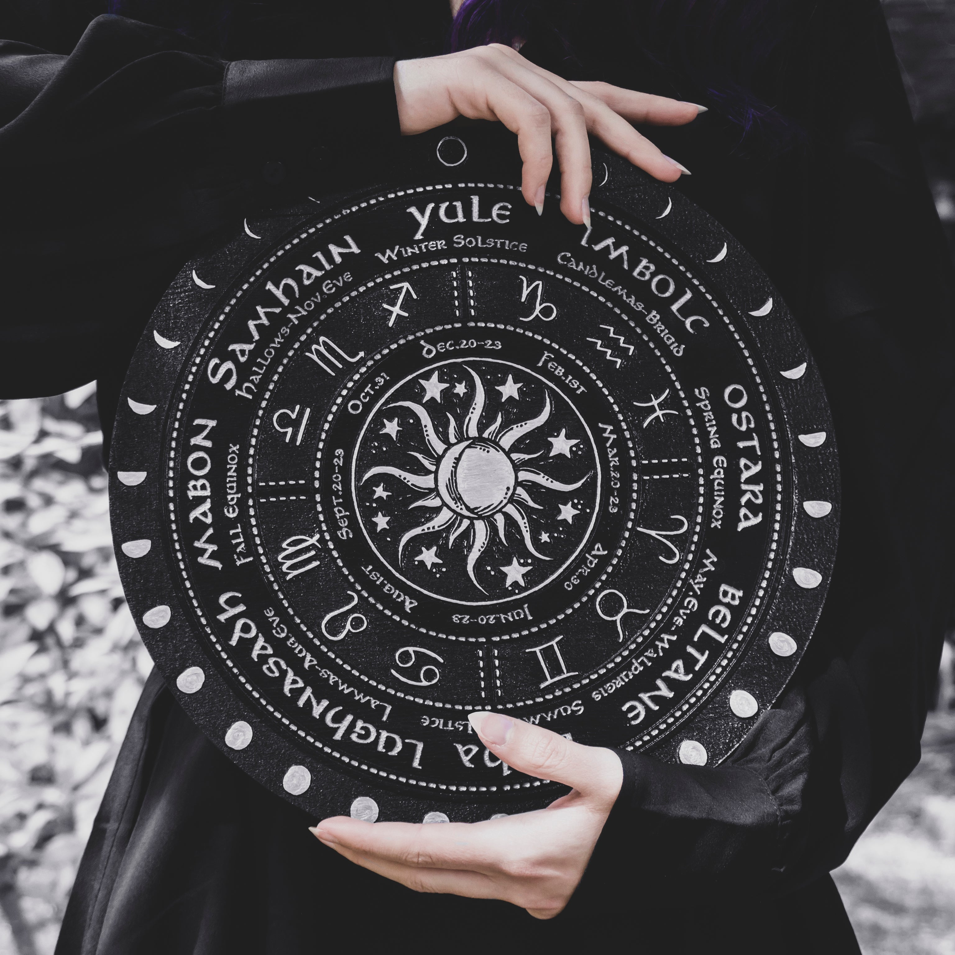 Wheel of the Year - Sun and Moon - Black\Silver - SS