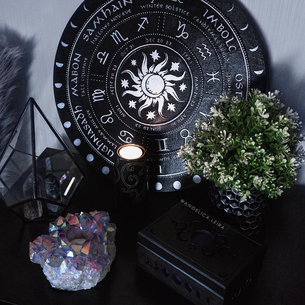 Wheel of the Year - Sun and Moon - Black\Silver