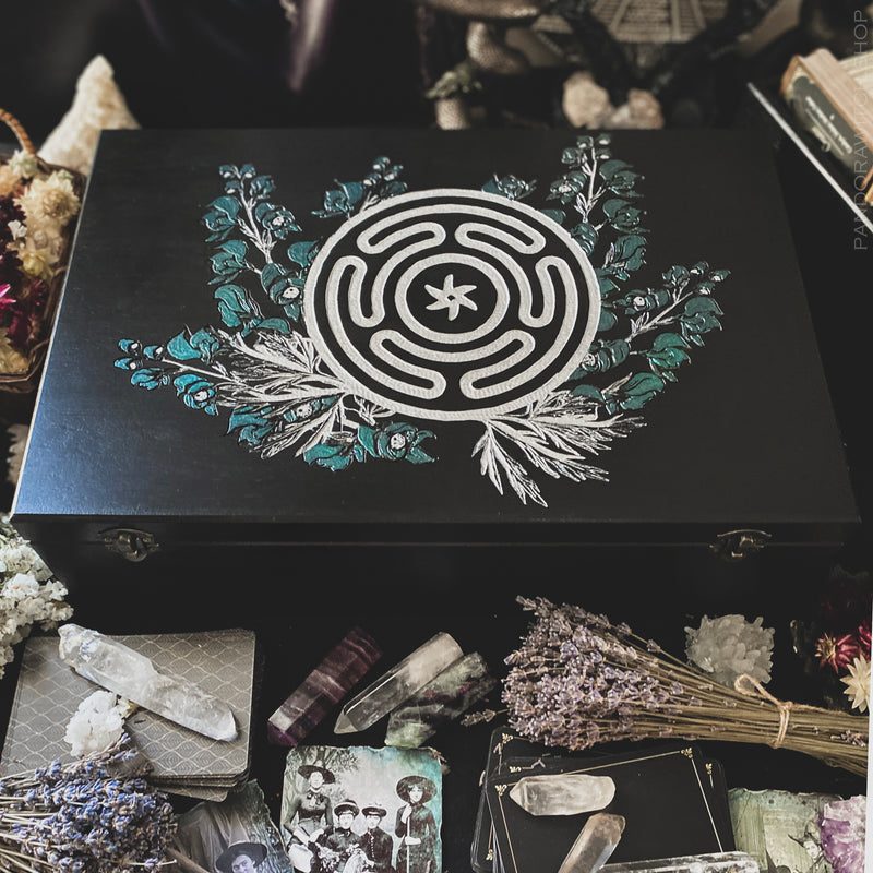 Altar Box - Hecate's Aconite