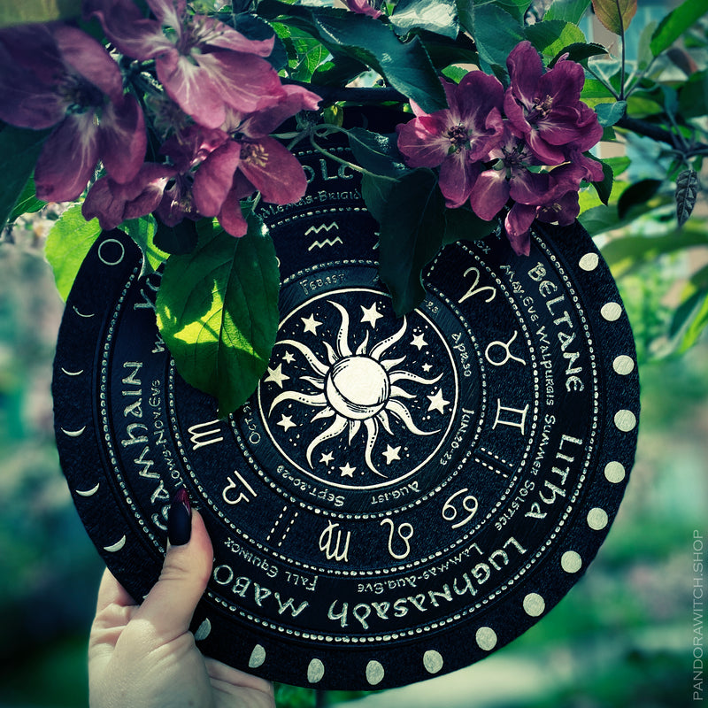 Wheel of the Year - Sun and Moon - Black\Silver