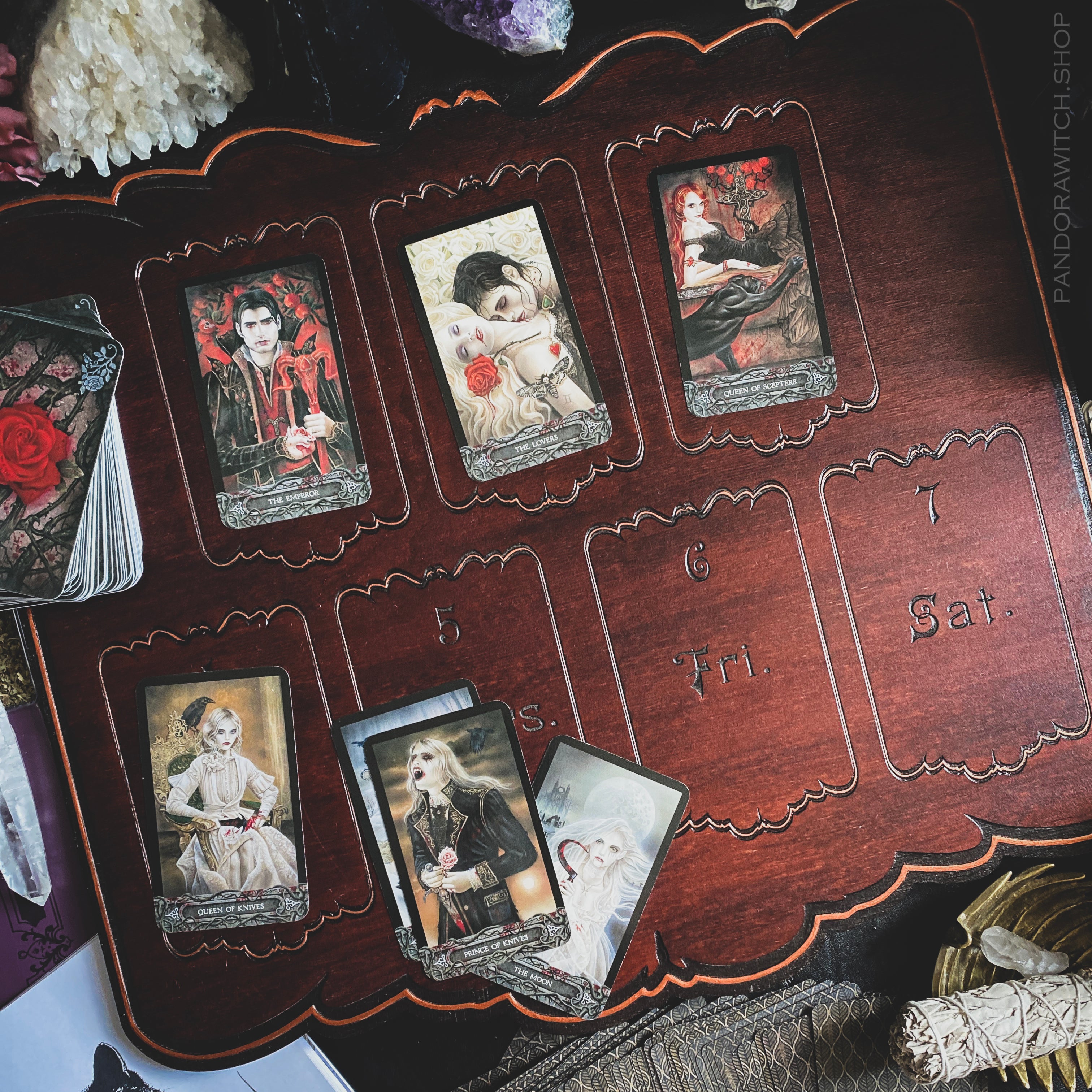 Seven Days Tarot Spread Board - Red wood