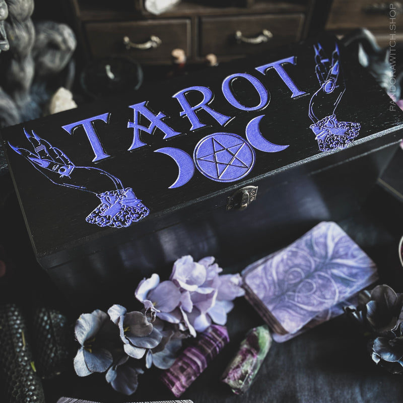 Box for 10 Tarot decks - Witch's Hands