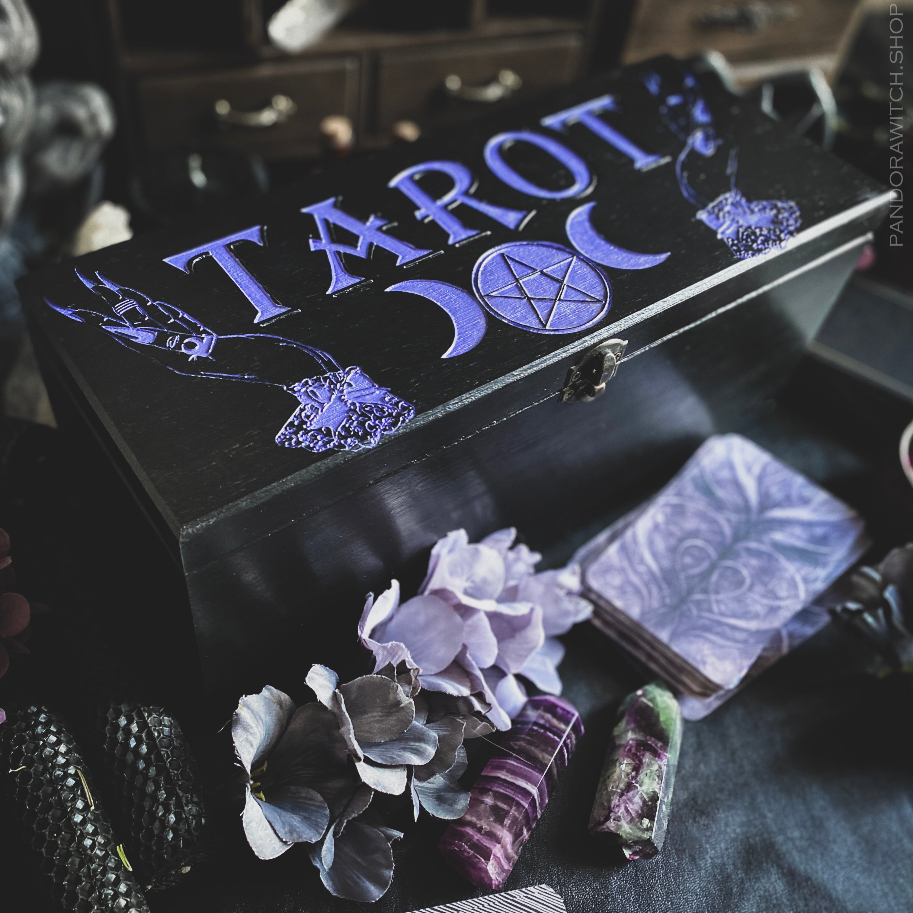 Box for 10 Tarot decks - Witch's Hands