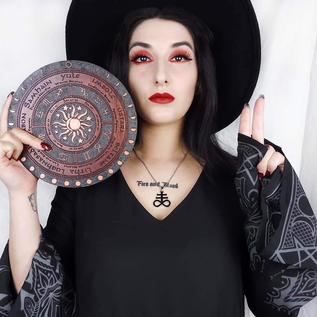 Wheel of the Year - Sun and Moon - Red wood\Copper