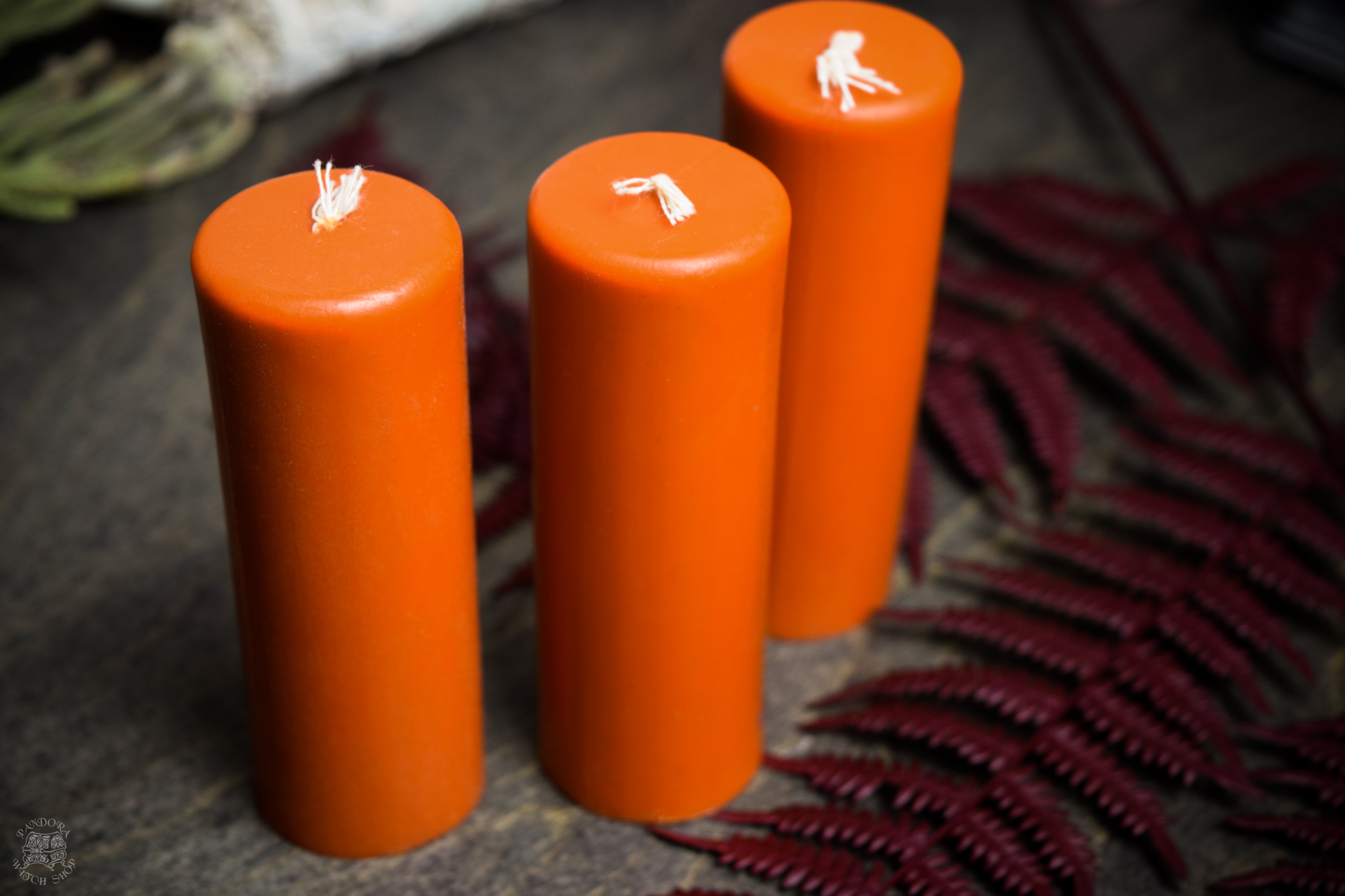 Orange cylinder - Beeswax candle