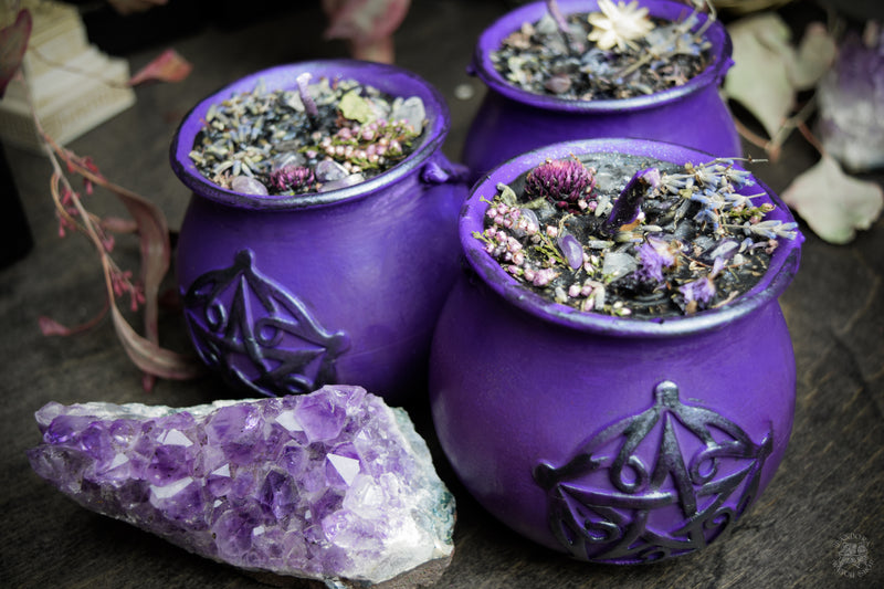 Witch Potion - The Lavender Spells - Beeswax candle