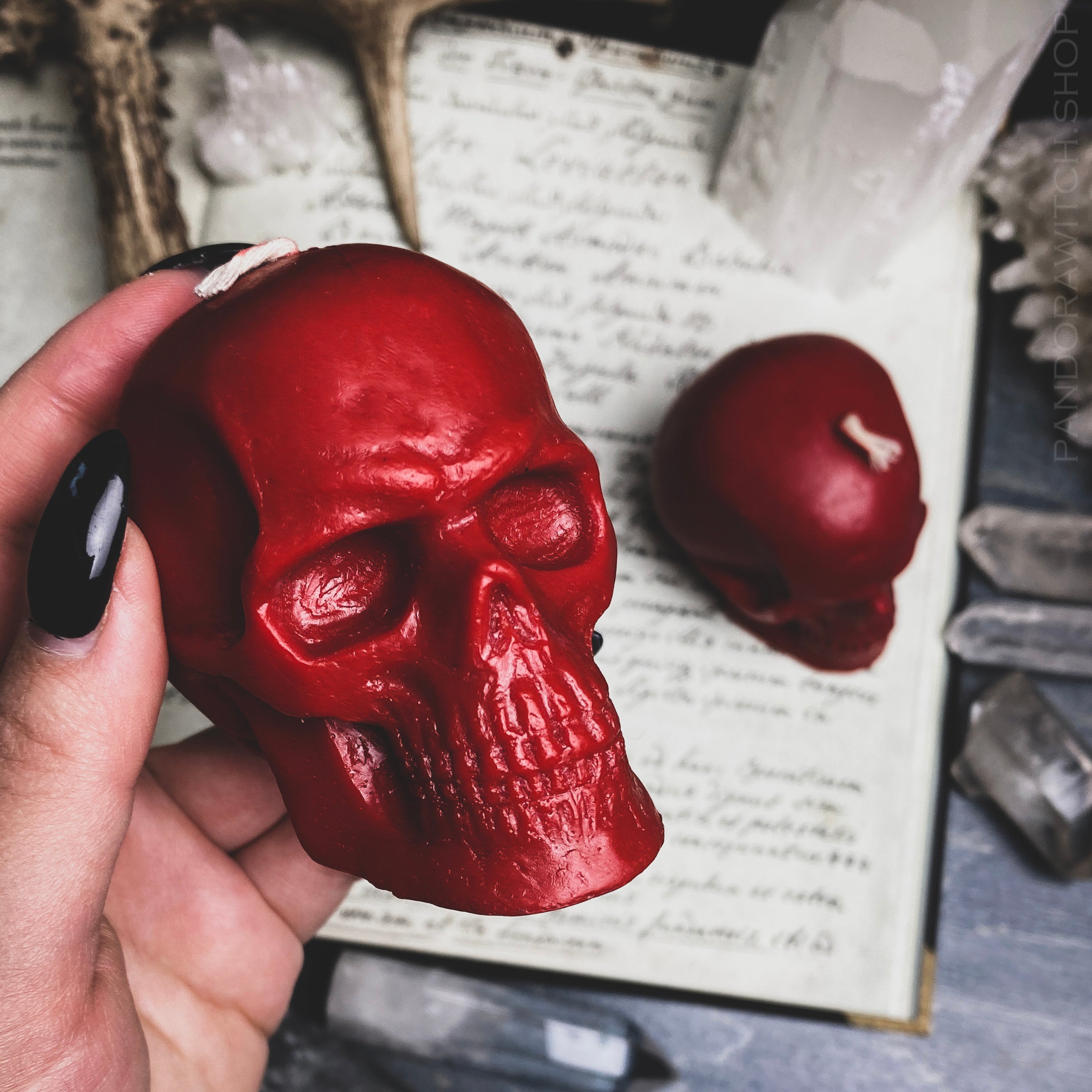 Red skull - Beeswax candle