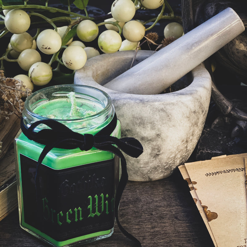 Gothika Green Witch - Scented Soy Candle