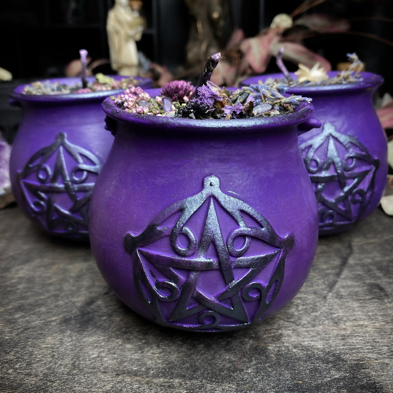 Witch Potion - The Lavender Spells - Beeswax candle